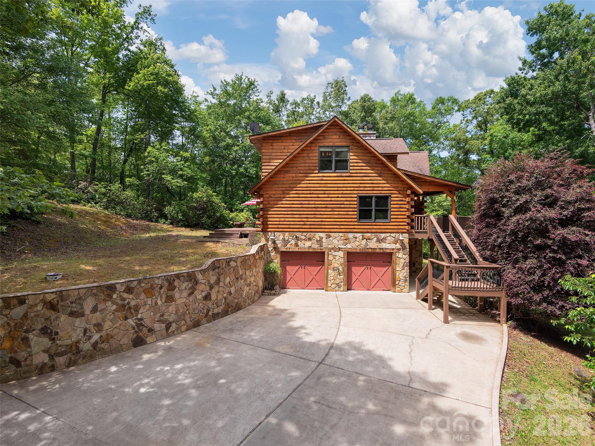 Single Family Residence at 413 Green Hills Road, Mill Spring, photo 3 of 48