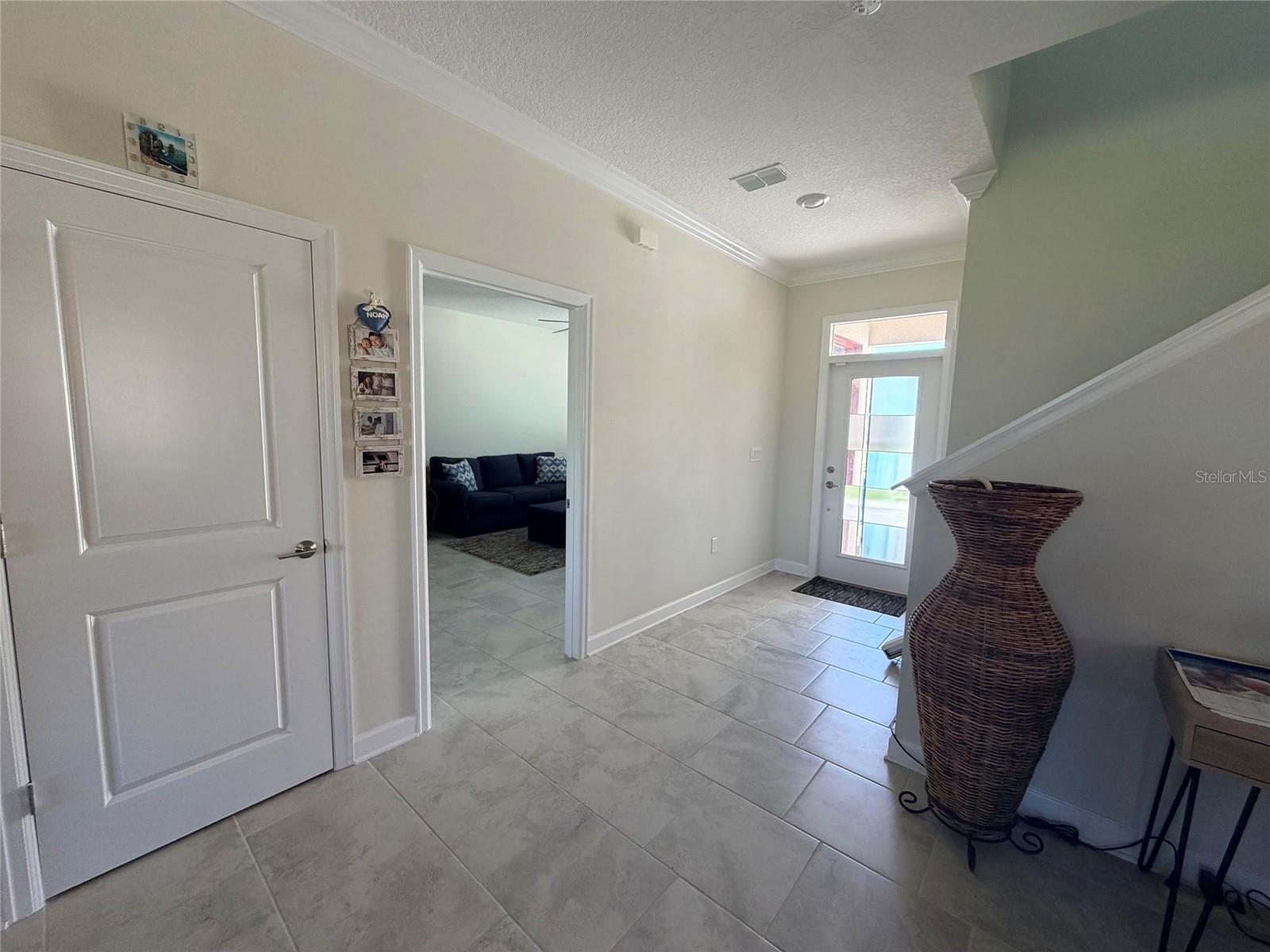 Single Family Residence at 2572 CAMDEN PARK CIR, DAVENPORT, photo 13 of 35