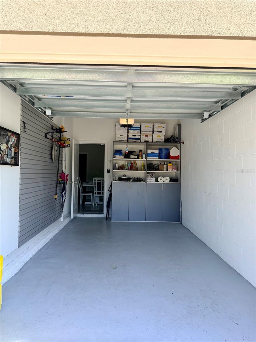 next gen garage - 2572 CAMDEN PARK CIR, DAVENPORT