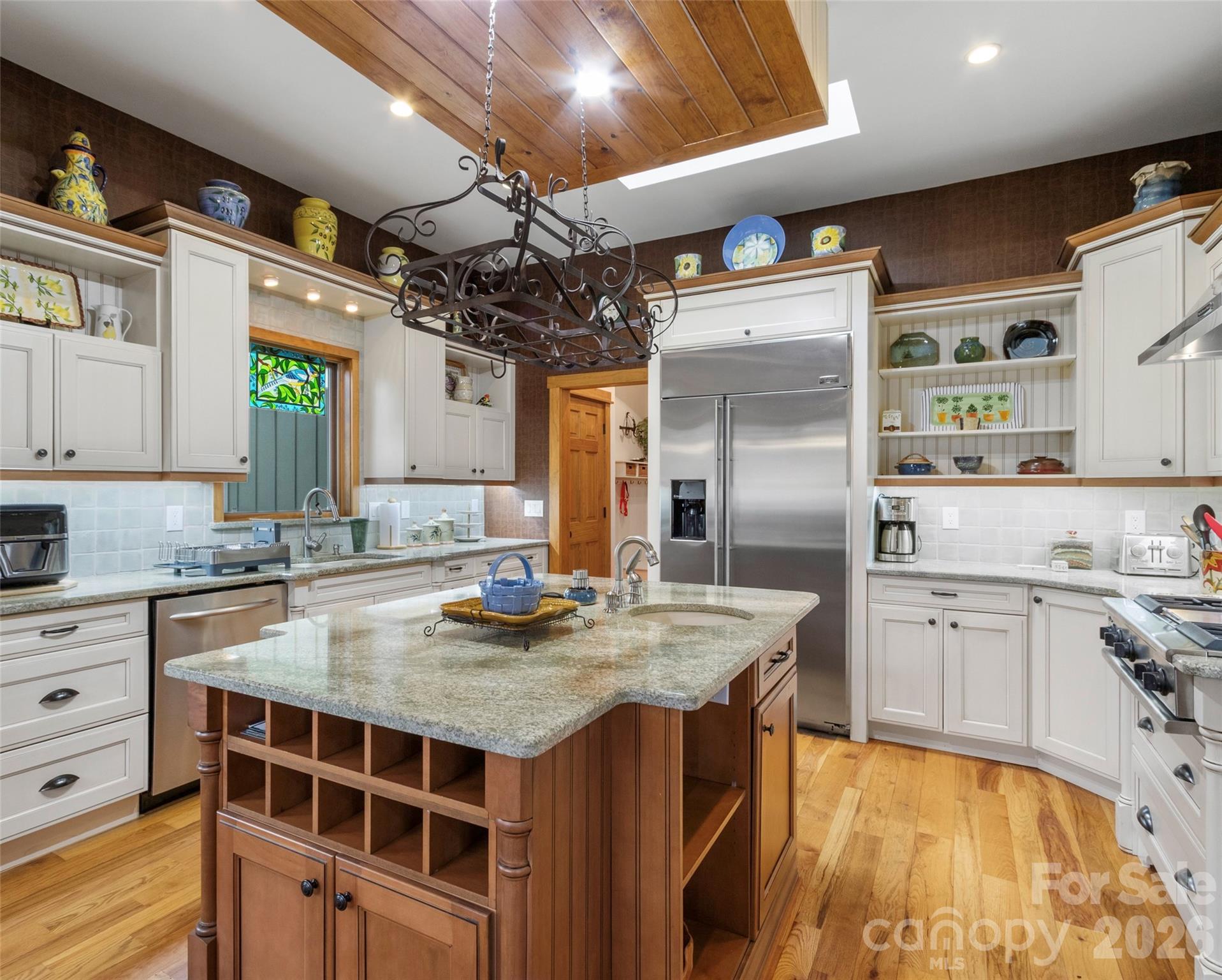 Single Family Residence at 324 Austin Mountain Drive, Burnsville, photo 10 of 48