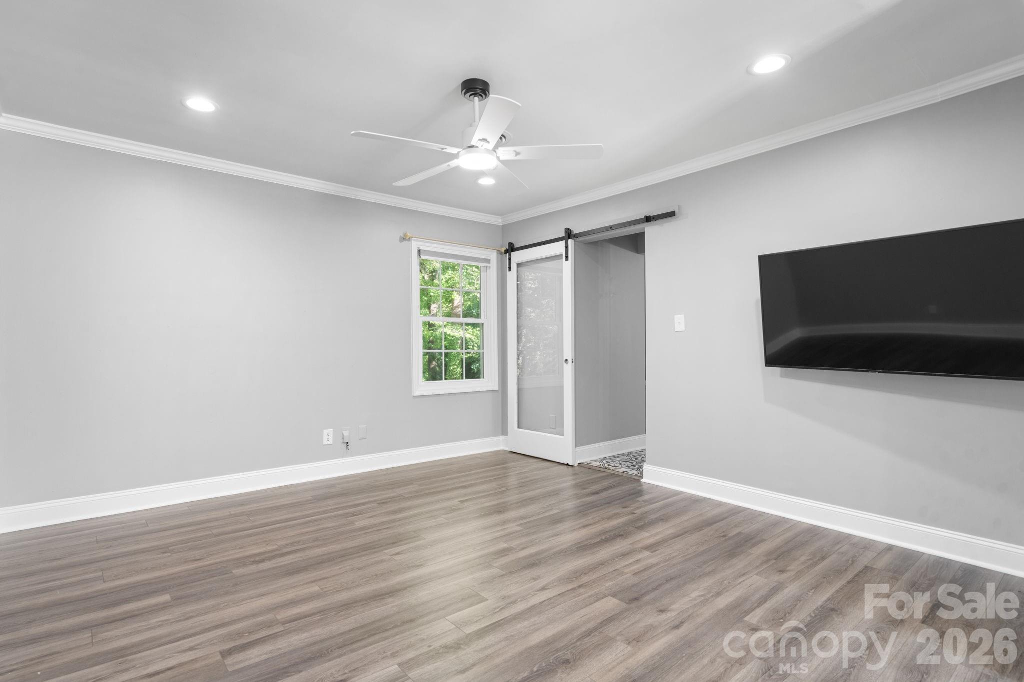 Single Family Residence at 14214 Honeysuckle Ridge Drive, Matthews, photo 15 of 46