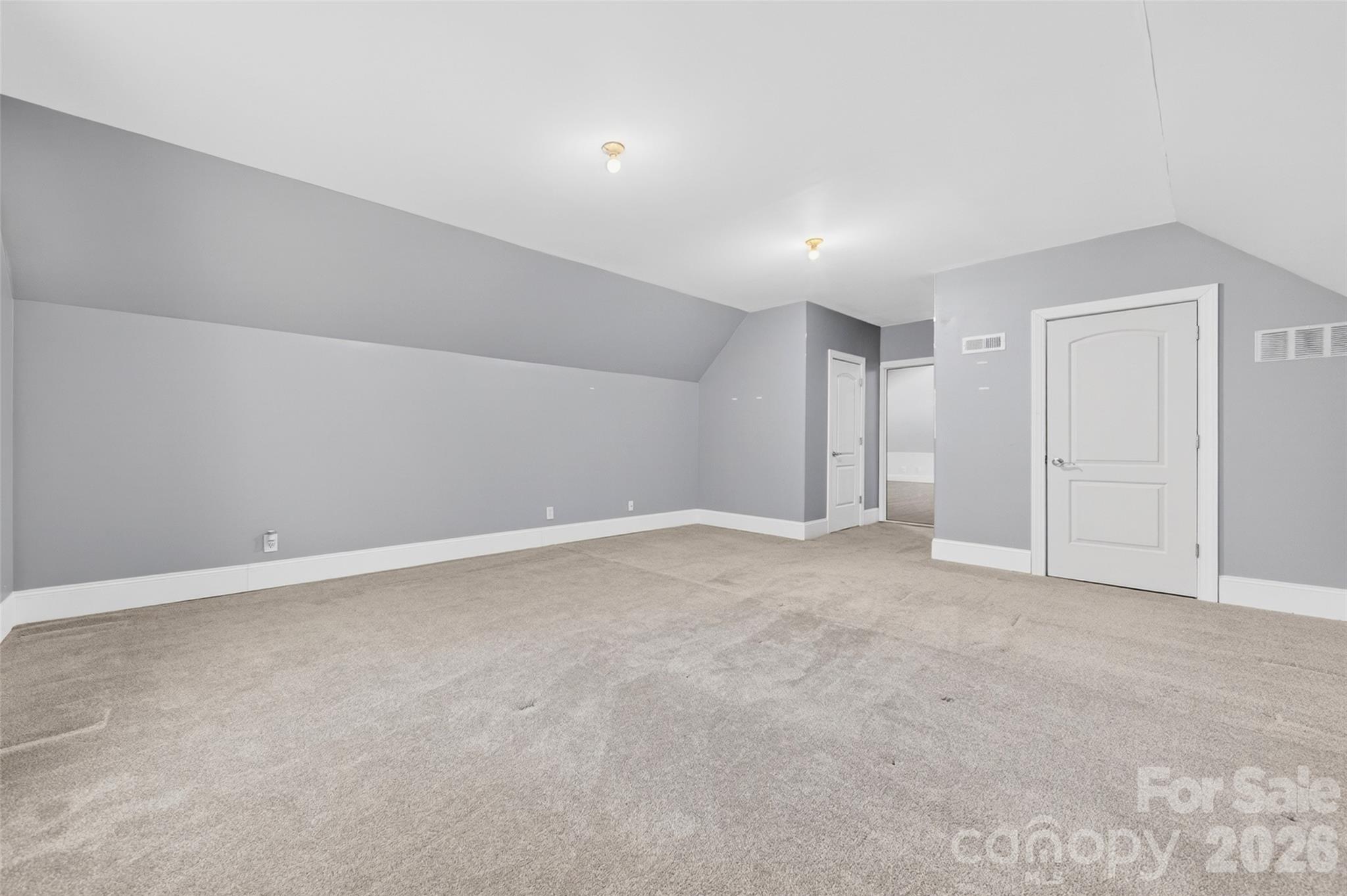 upstairs bonus can be used as a bedroom, den or office - 2977 Cabin Creek Drive, Catawba
