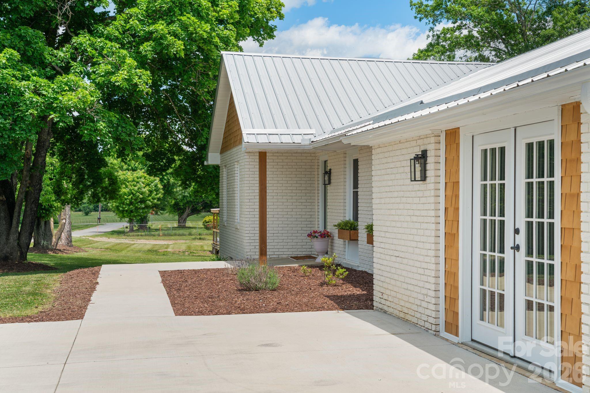 Single Family Residence at 97 Paul Holland Road, Canton, photo 6 of 35