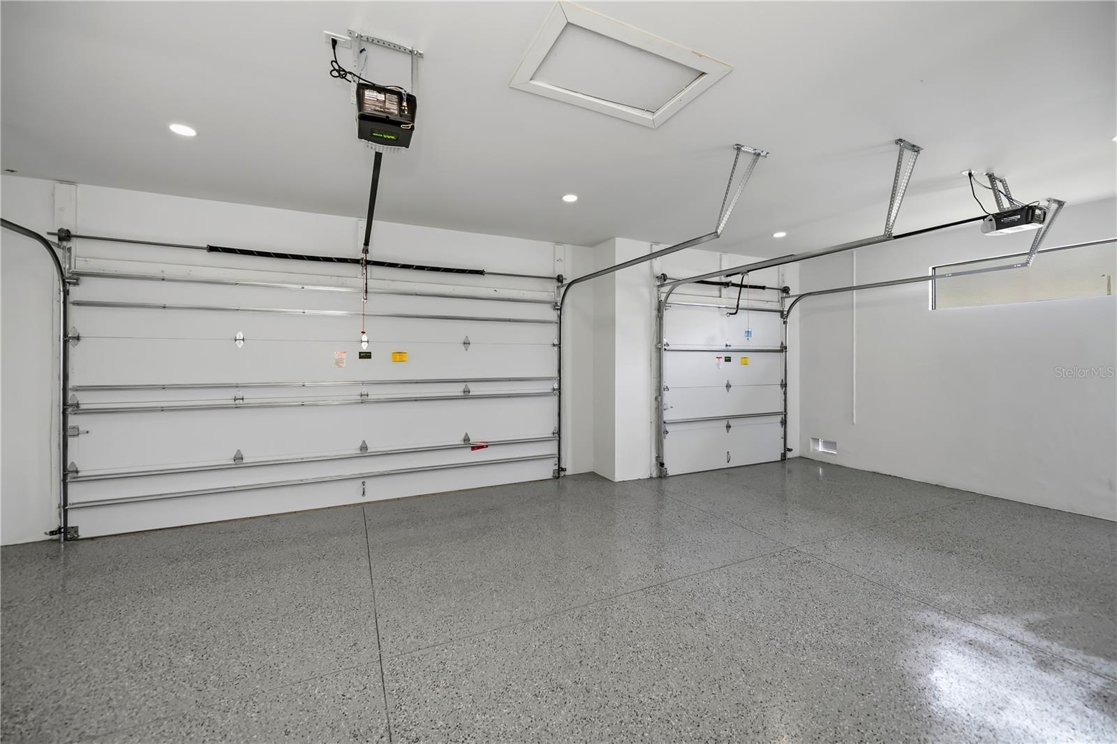 Oversized 3-Car Garage with Epoxy Floors. - 16692 LIGGETT CIR, PORT CHARLOTTE
