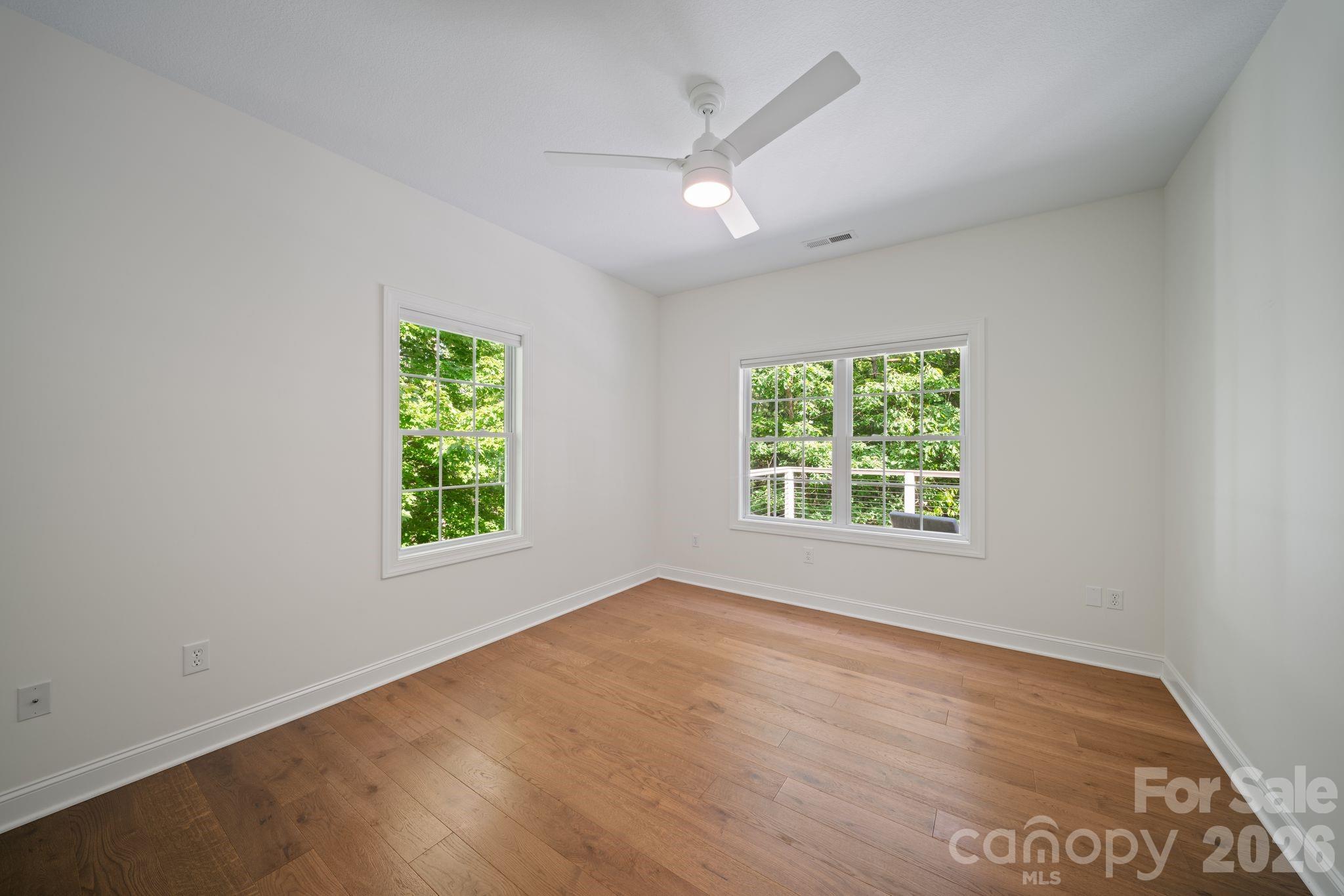 Single Family Residence at 2508 Carriage Falls Court, Hendersonville, photo 31 of 46