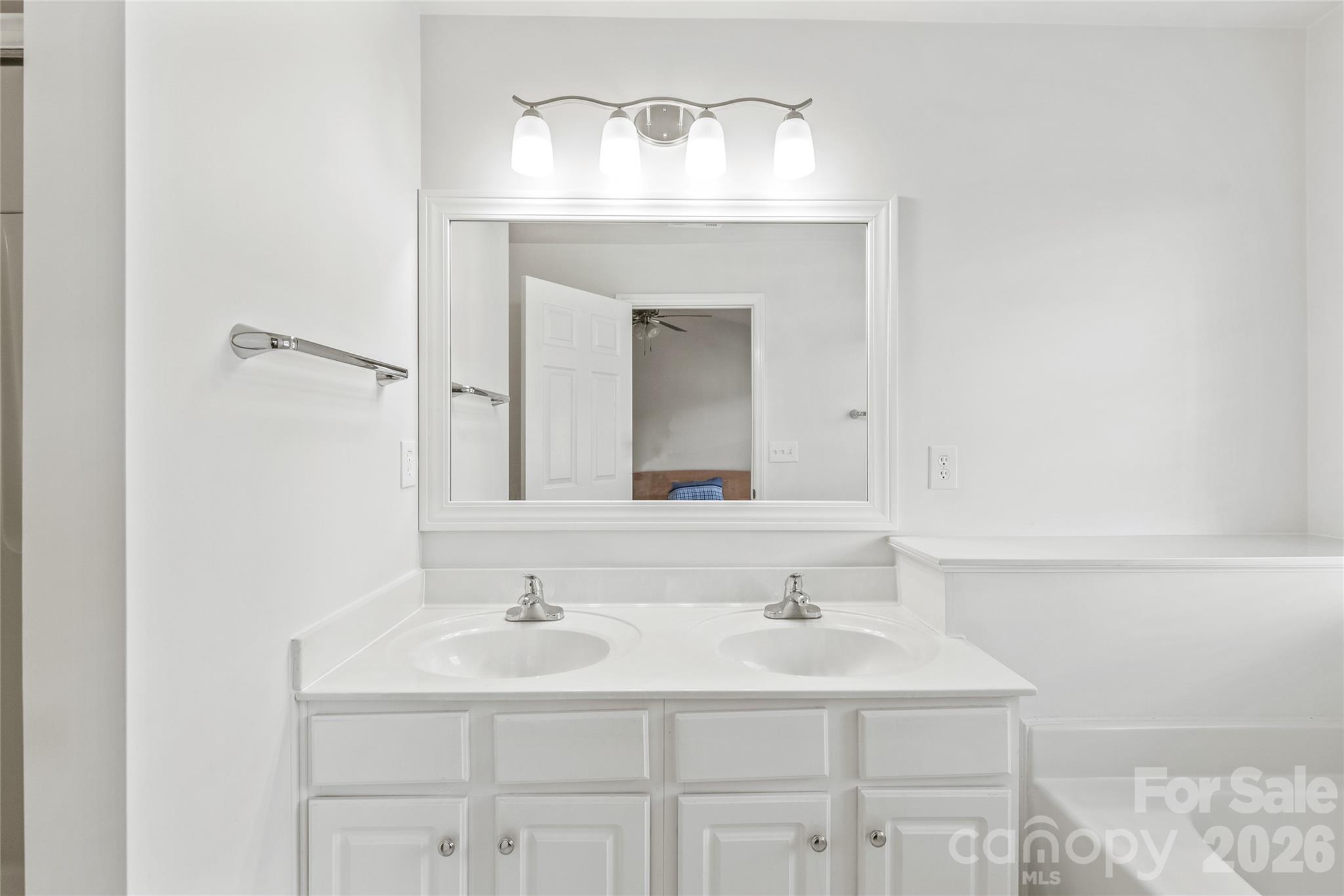 Townhouse at 1707 Kashmir White Lane, Fort Mill, photo 22 of 33