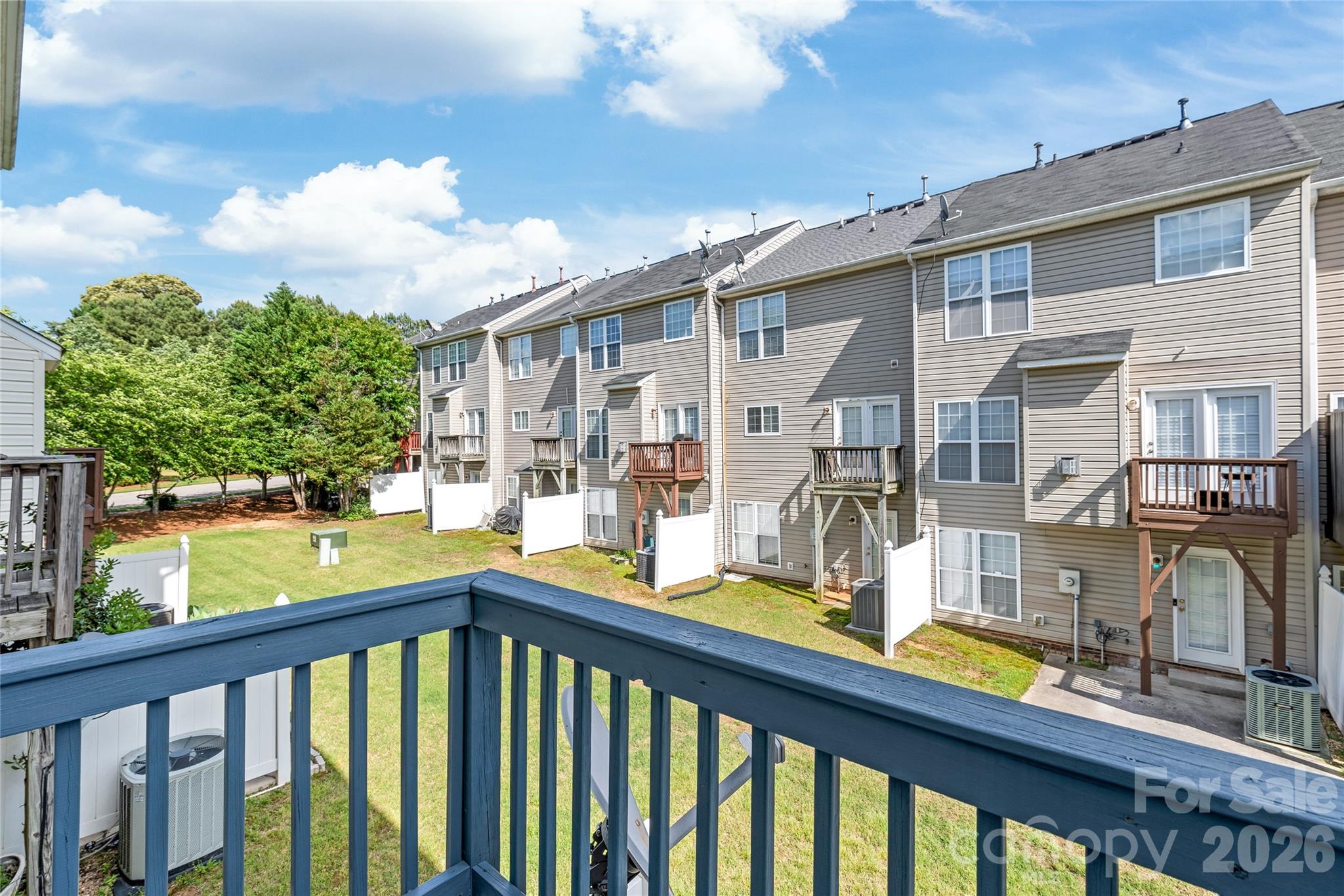 Townhouse at 1707 Kashmir White Lane, Fort Mill, photo 30 of 33