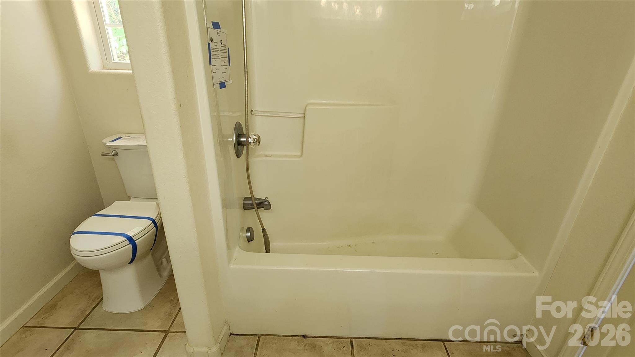 Primary Bath - 200 Park Place, Morganton