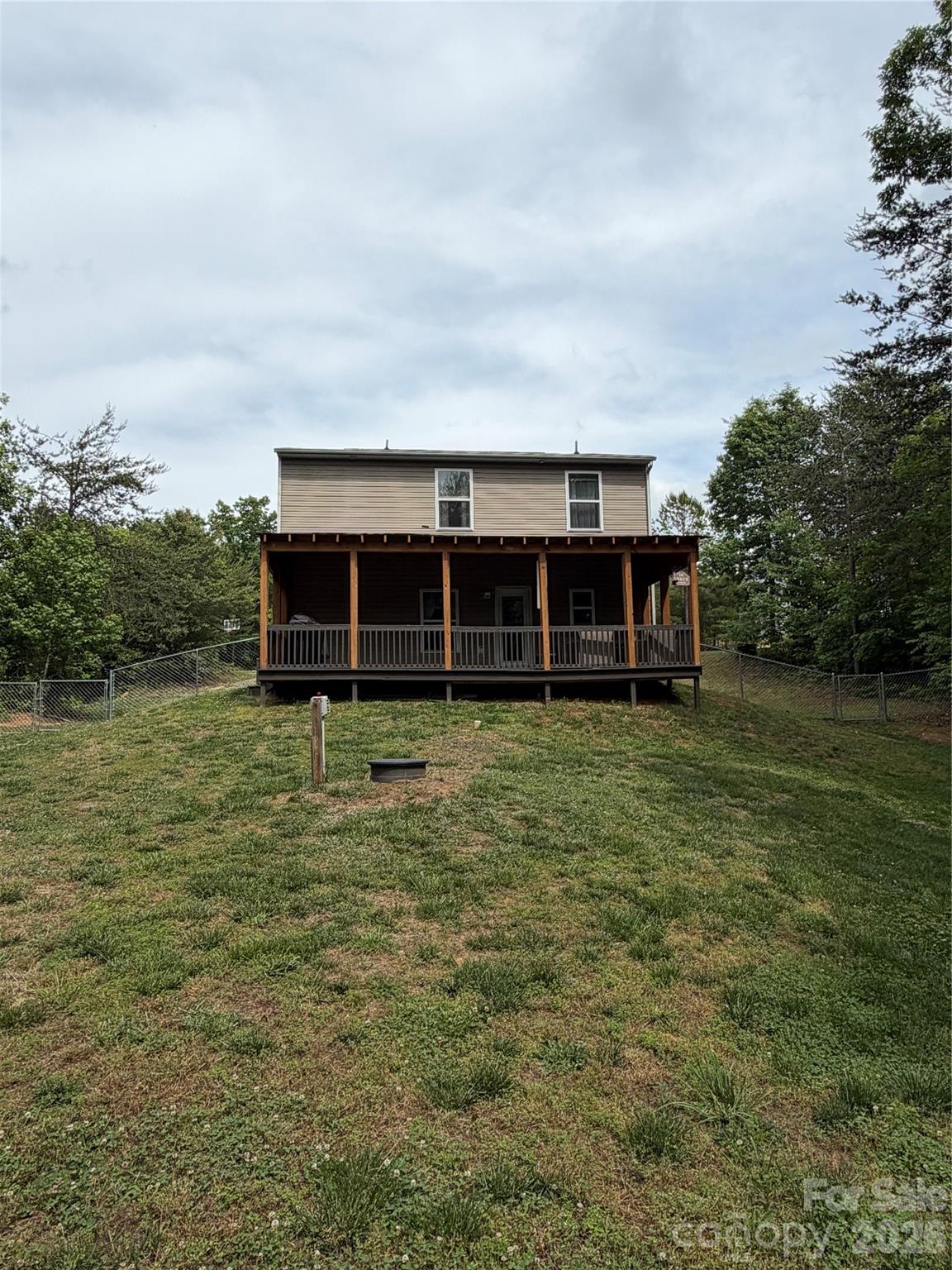 Single Family Residence at 2212 Pinnacle View Drive, Kings Mountain, photo 18 of 19