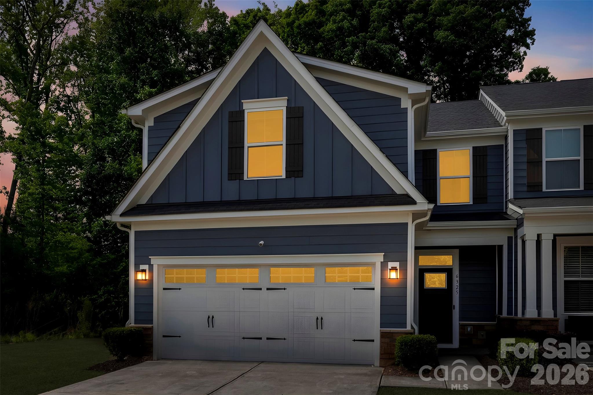 Townhouse at 6325 Ashton Park Drive, Denver, photo 2 of 41