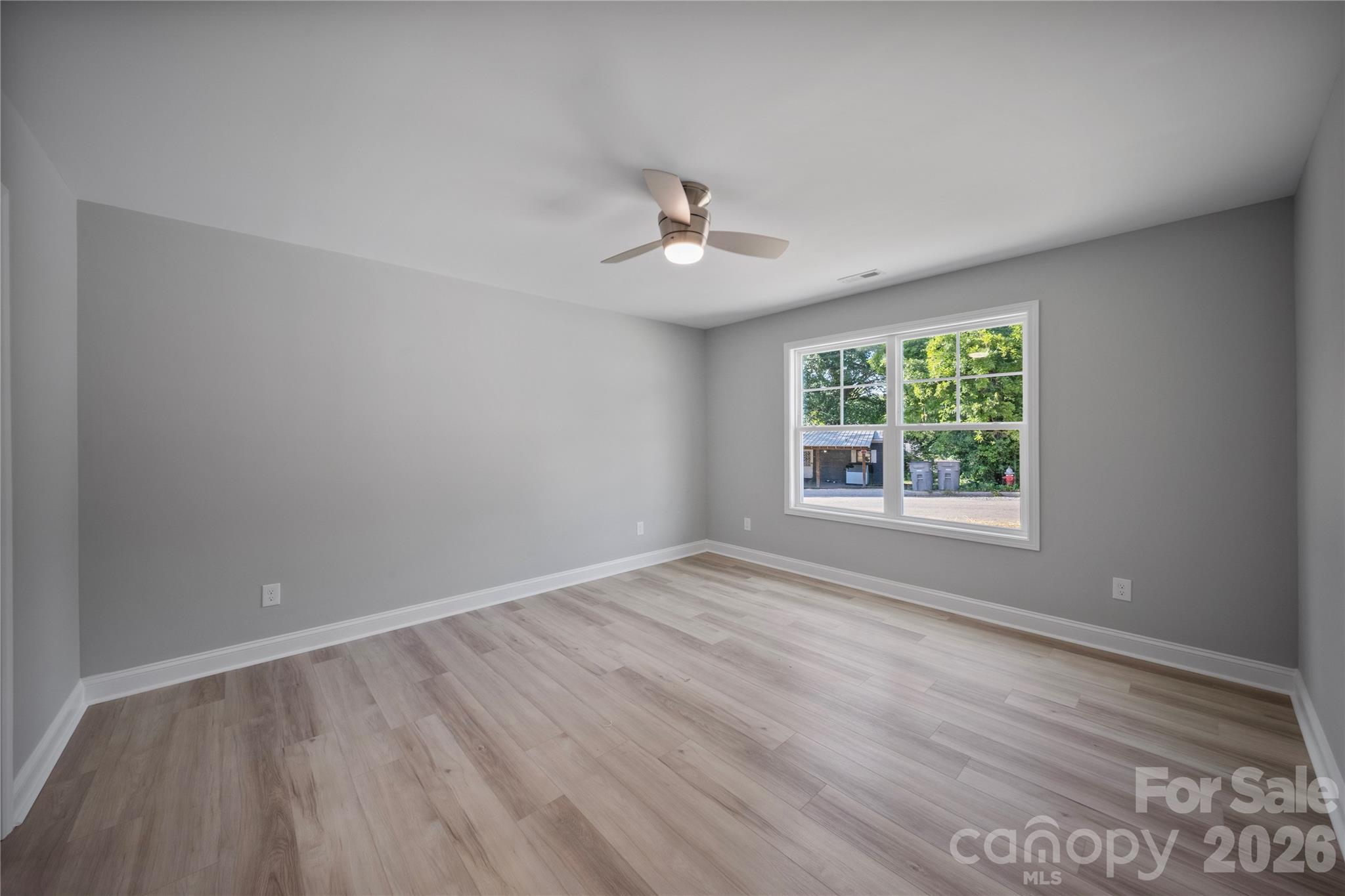 Single Family Residence at 301 W 9th Street, Kannapolis, photo 10 of 19