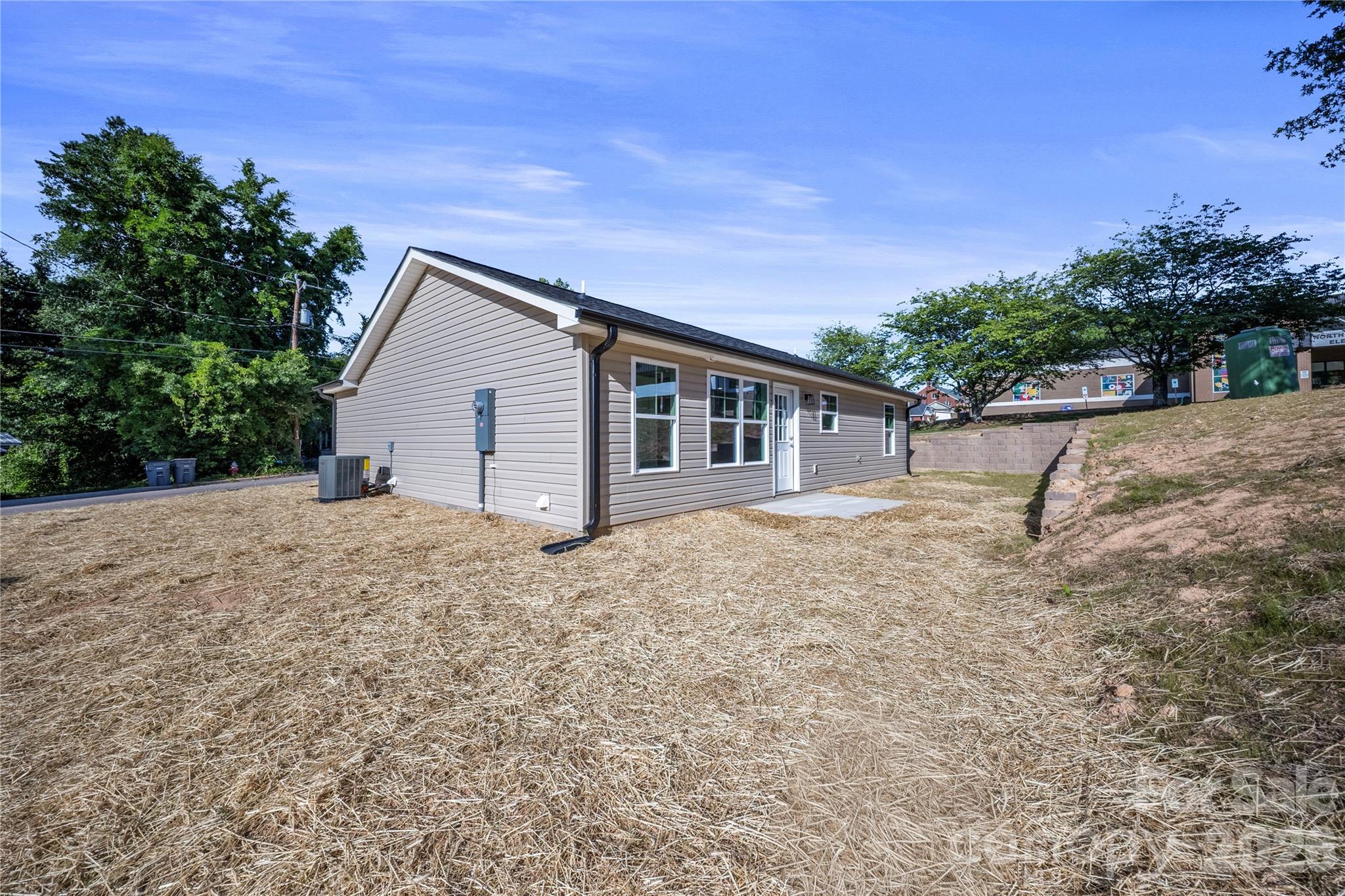 Single Family Residence at 301 W 9th Street, Kannapolis, photo 19 of 19