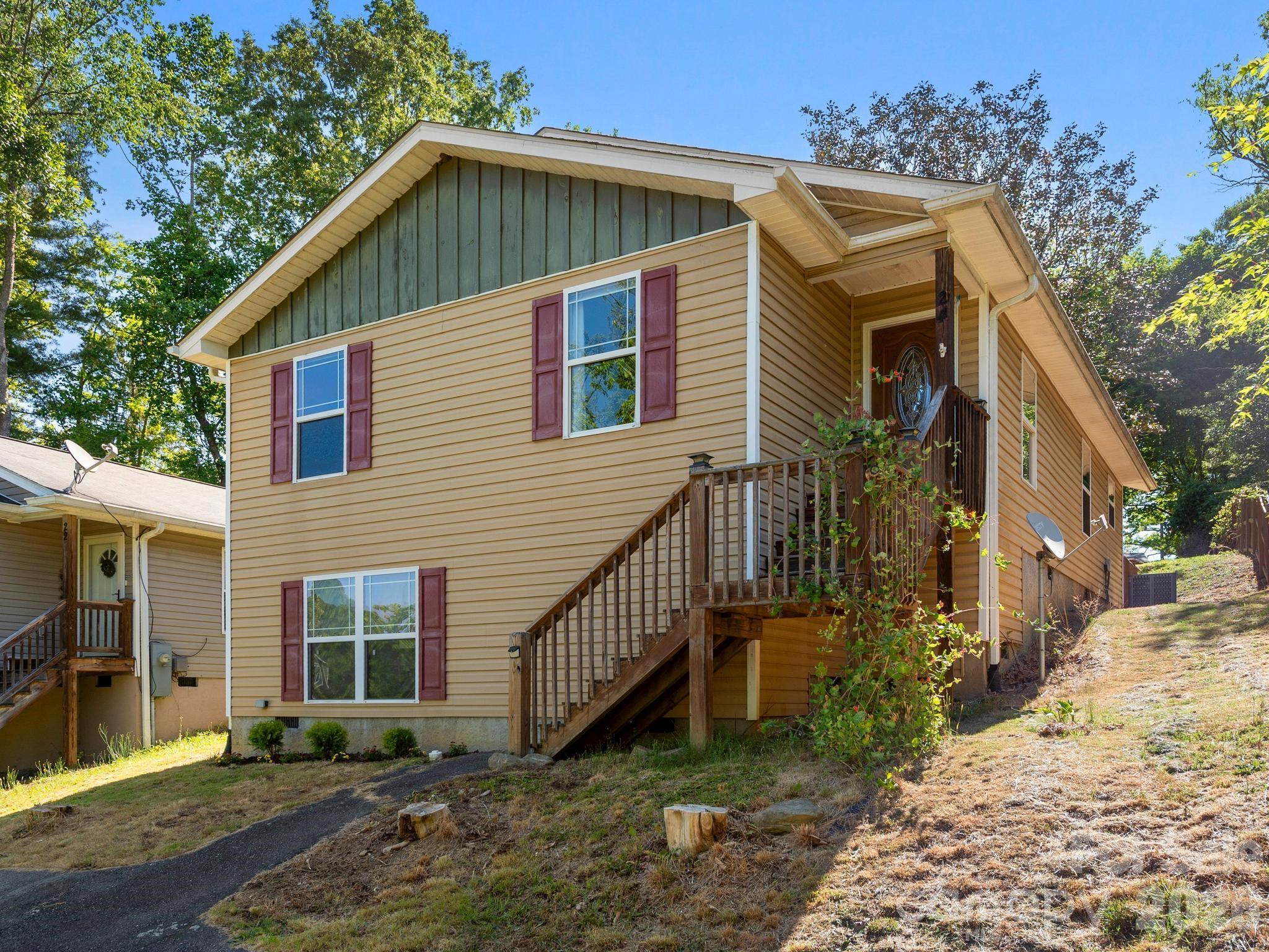 Single Family Residence at 24 Hilldale Road, Asheville