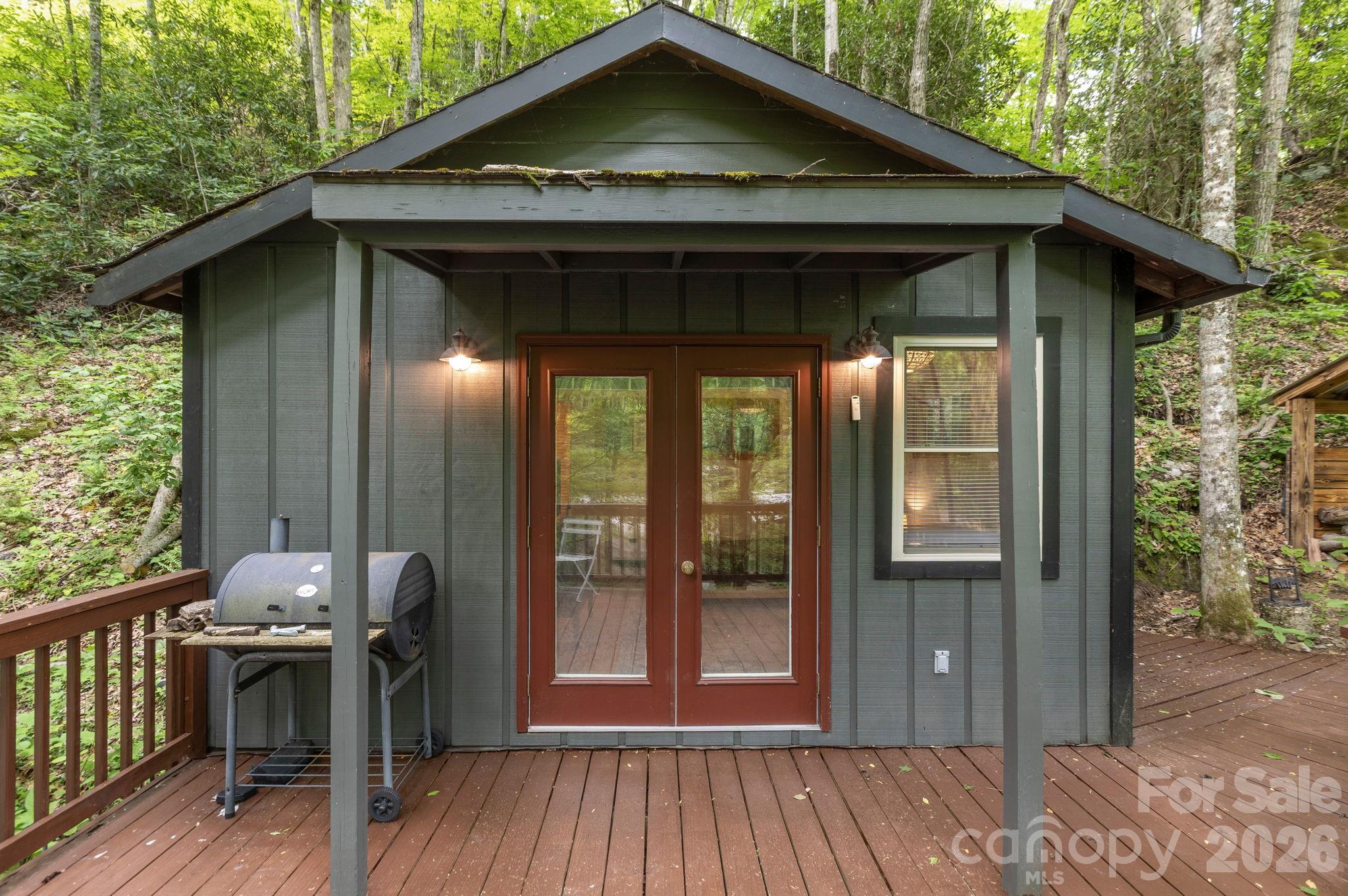 Double French doors that open the space up for larger living - 500 Winter Star Road, Burnsville