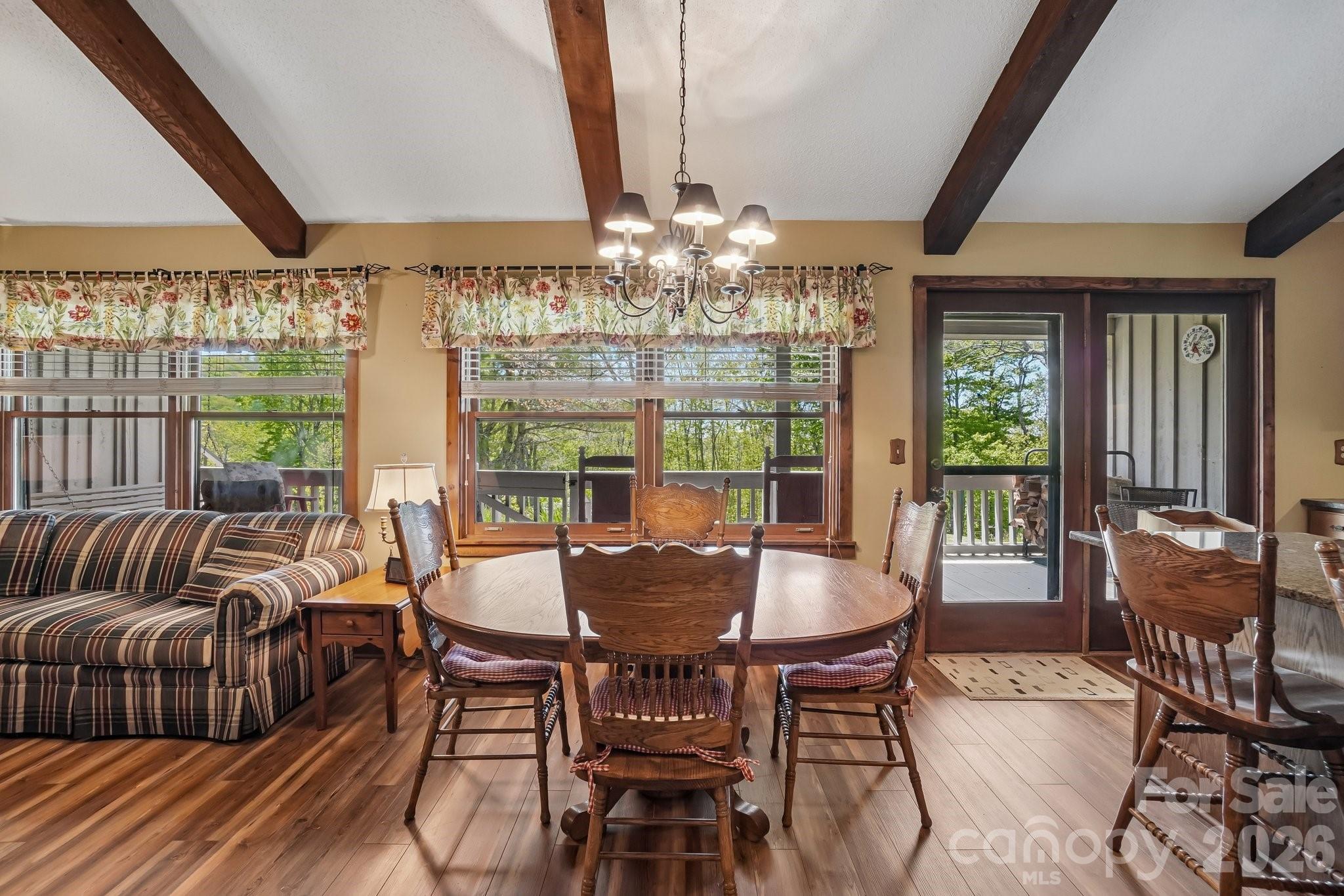 Dining Area - 302 Eagles Nest Court S, Mars Hill