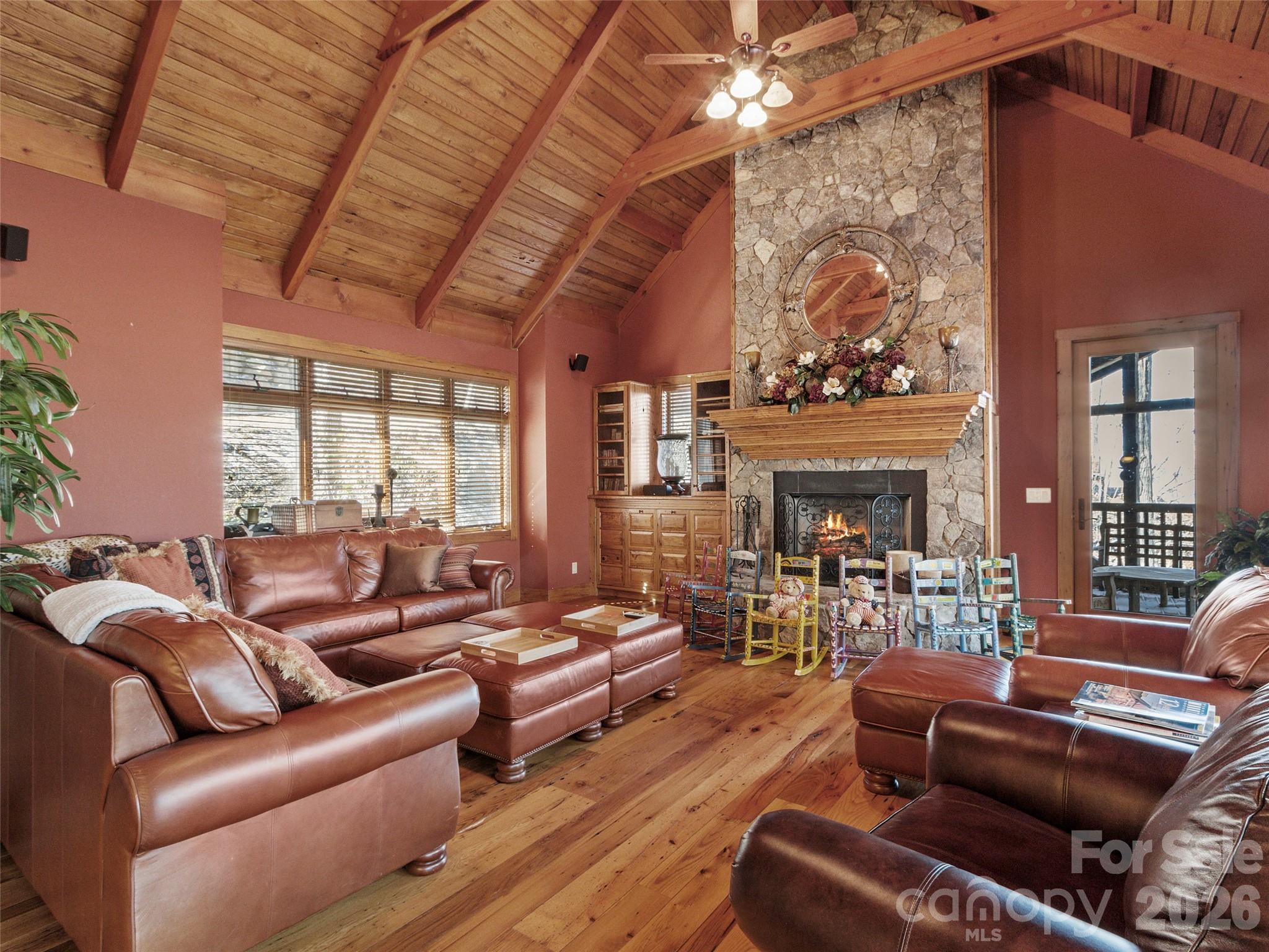 Single Family Residence at 56 Spring House Drive, Burnsville, photo 7 of 42