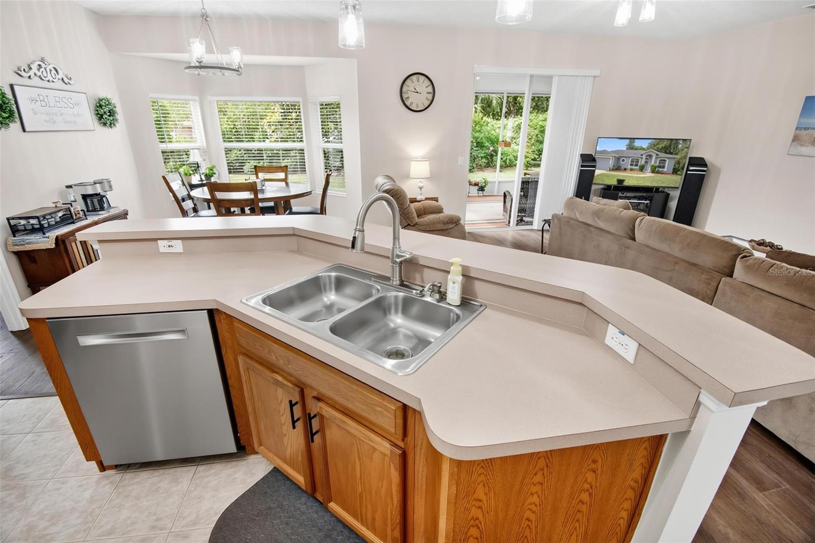 Single Family Residence at 29 ETHAN ALLEN DR, PALM COAST, photo 28 of 76