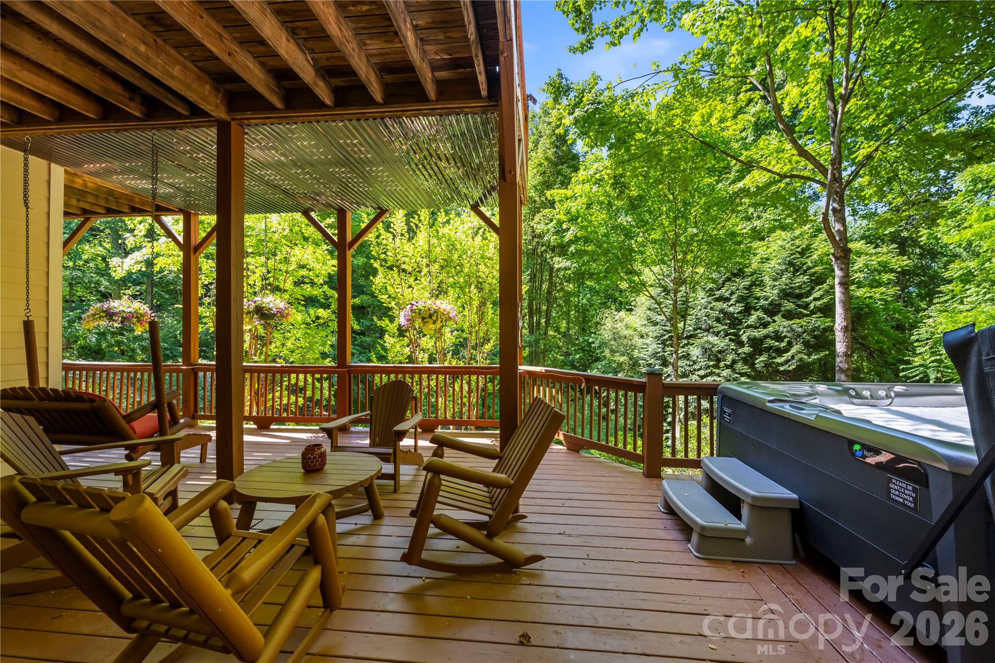 Single Family Residence at 128 Churchill Downs Drive, Fairview, photo 2 of 48