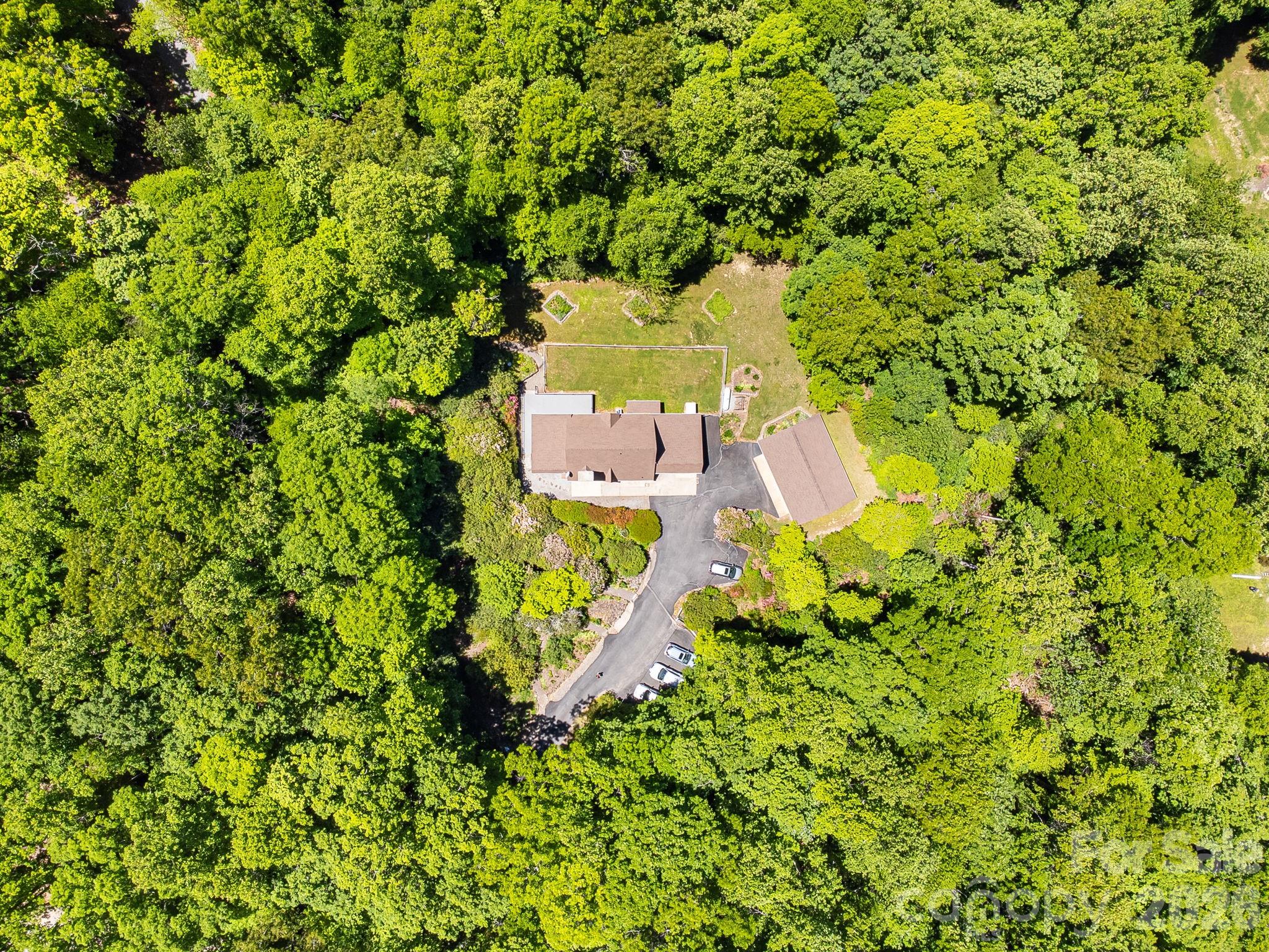 Single Family Residence at 45 Echo Hills Drive, Fairview, photo 22 of 26