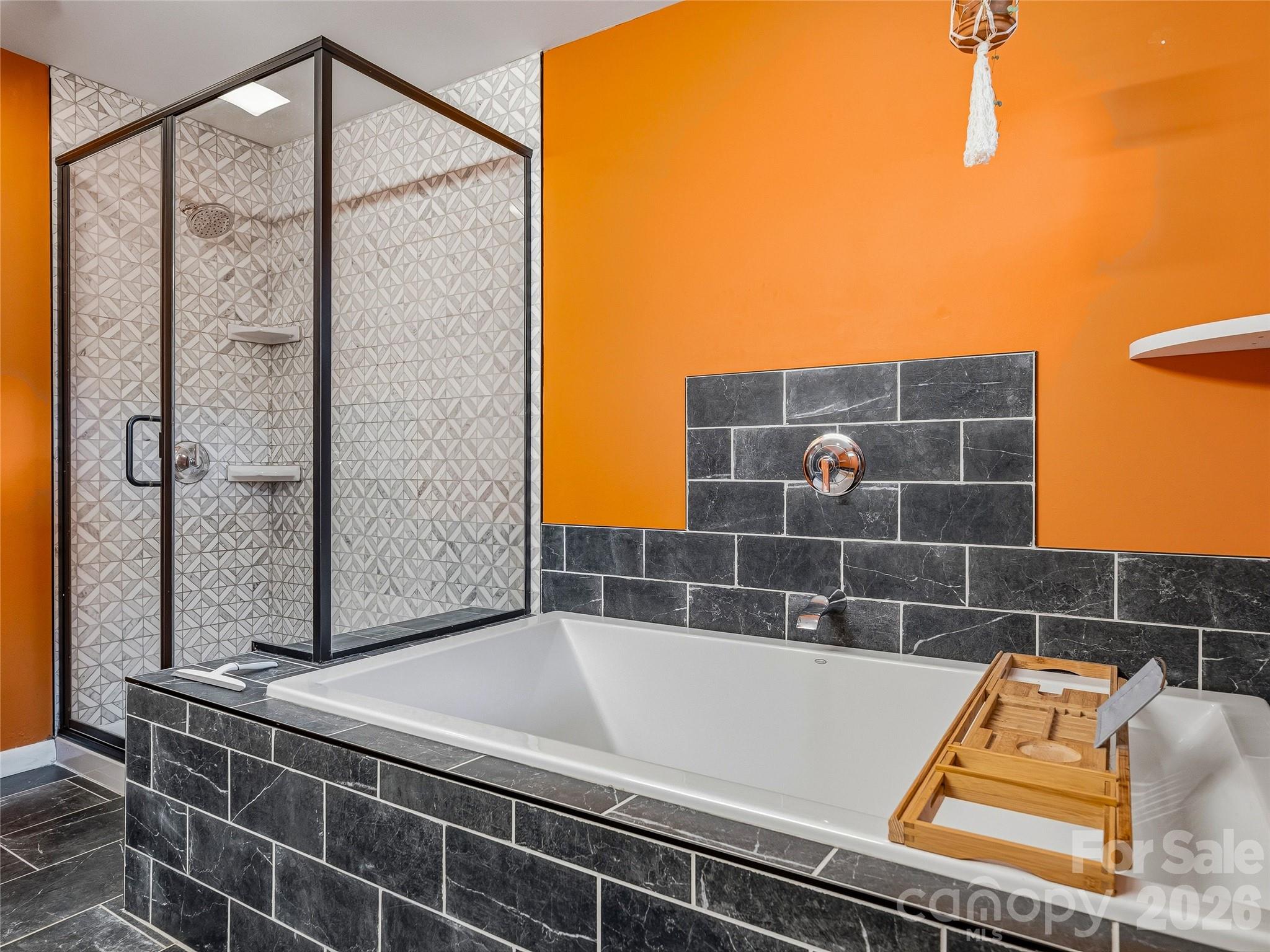 Soaking Tub & Tiled Shower - 506 Johnston School Road, Asheville