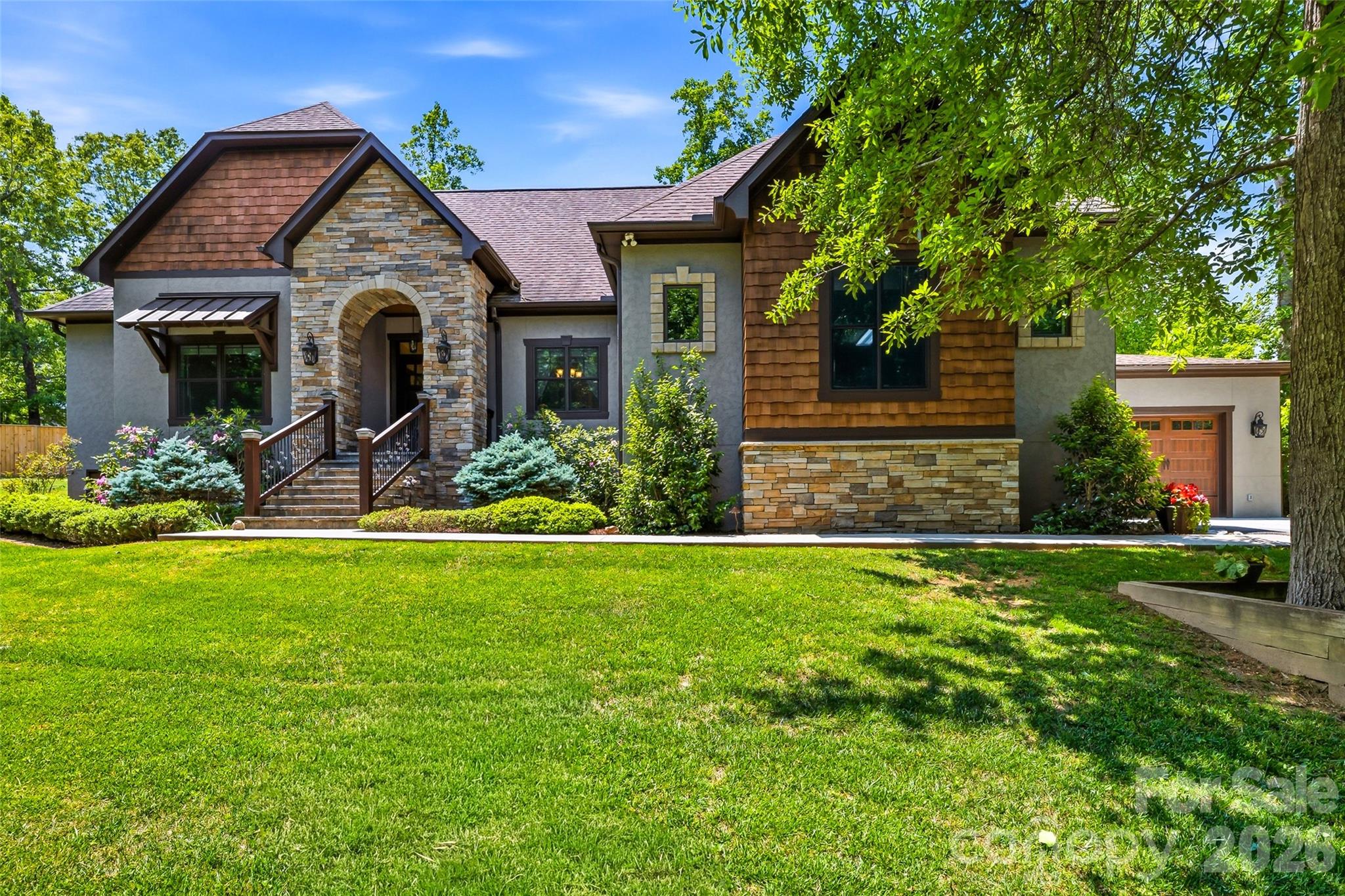 Single Family Residence at 112 Caleb Drive, Fletcher, photo 4 of 40