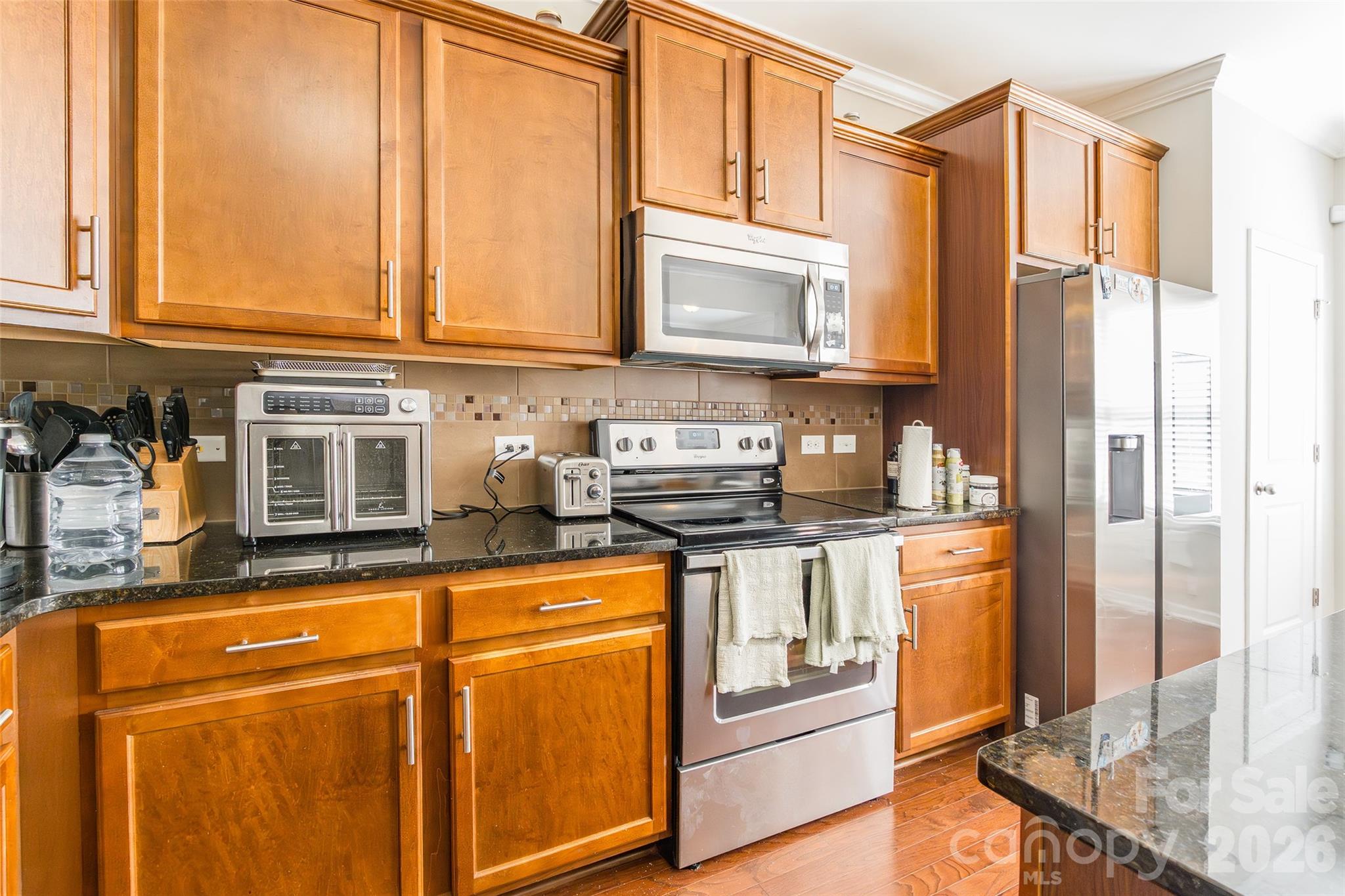 Townhouse at 383 Battery Circle, Clover, photo 8 of 24