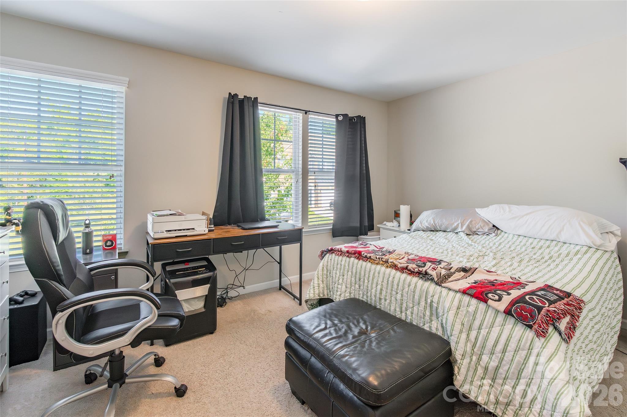 Townhouse at 383 Battery Circle, Clover, photo 14 of 24