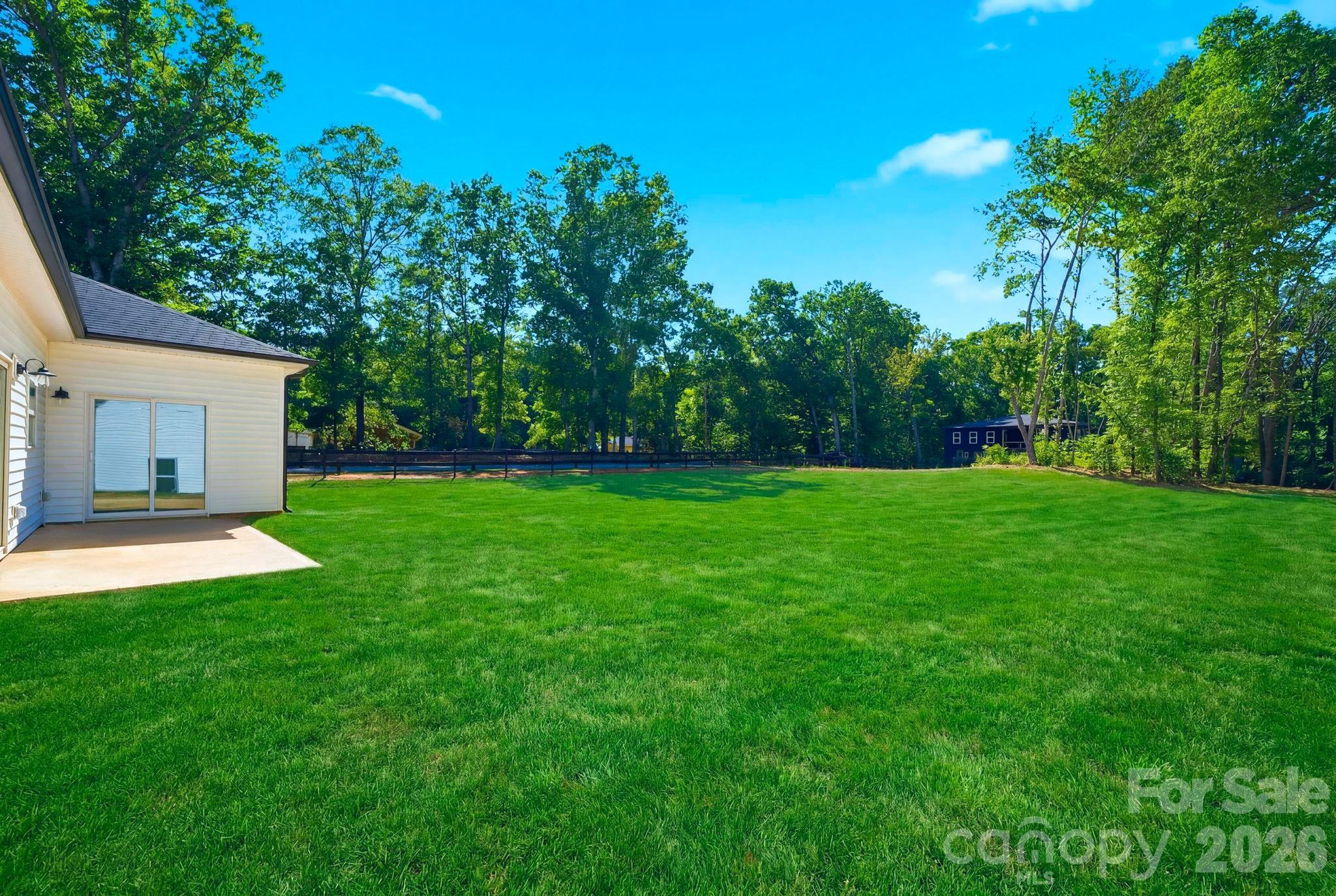 Single Family Residence at 3272 Fairview Drive, Gastonia, photo 26 of 40
