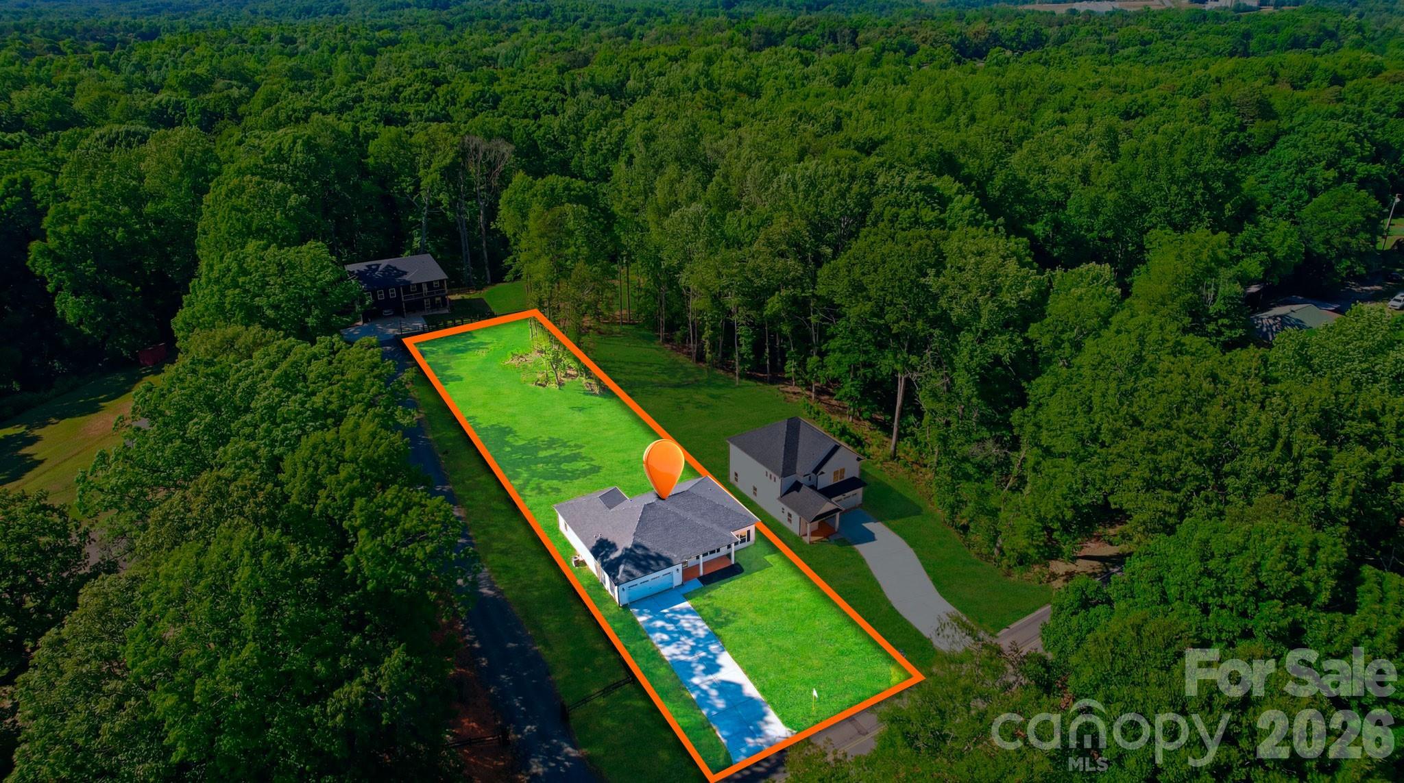 Single Family Residence at 3272 Fairview Drive, Gastonia, photo 32 of 40