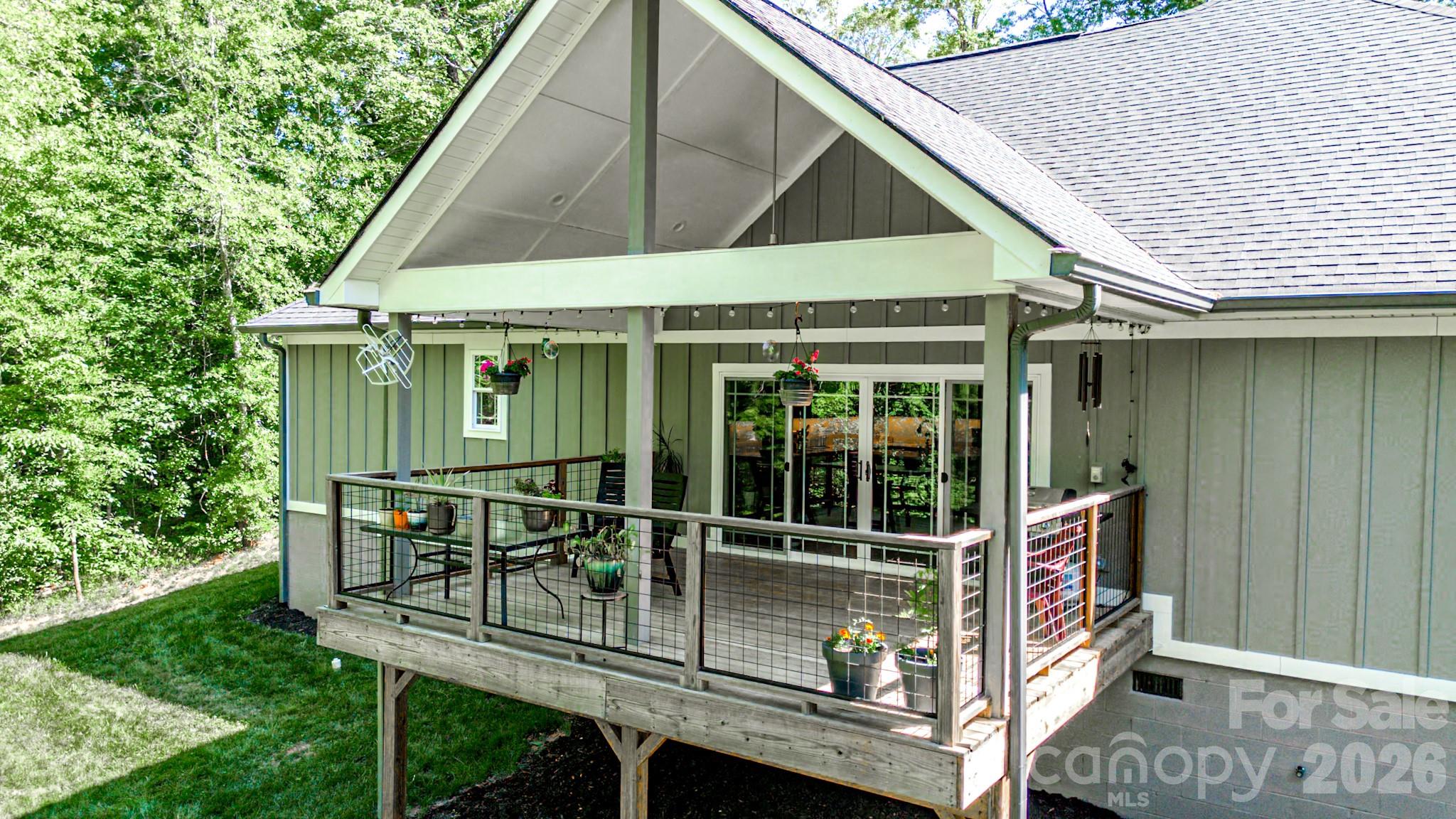 Single Family Residence at 278 Hunters Trace, Rutherfordton, photo 6 of 33