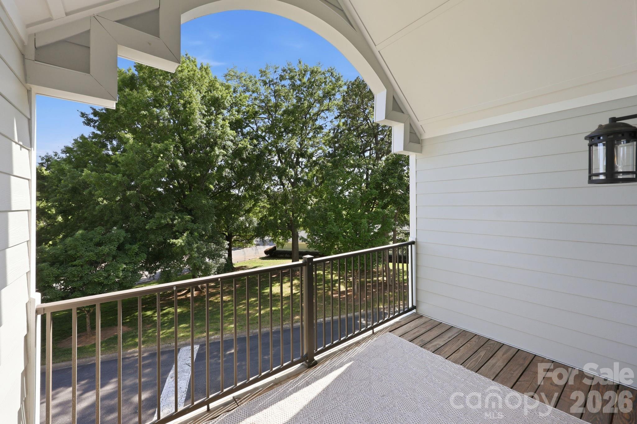 Condominium at 18801 Nautical Drive, Cornelius, photo 4 of 45