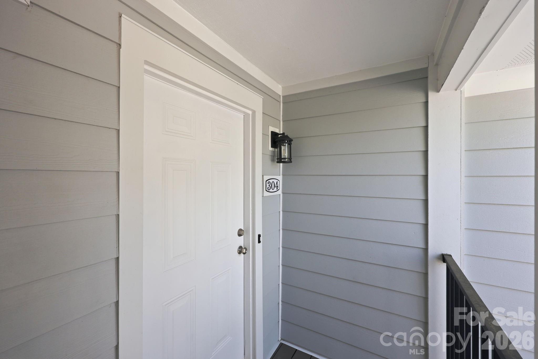 Condominium at 18801 Nautical Drive, Cornelius, photo 6 of 45