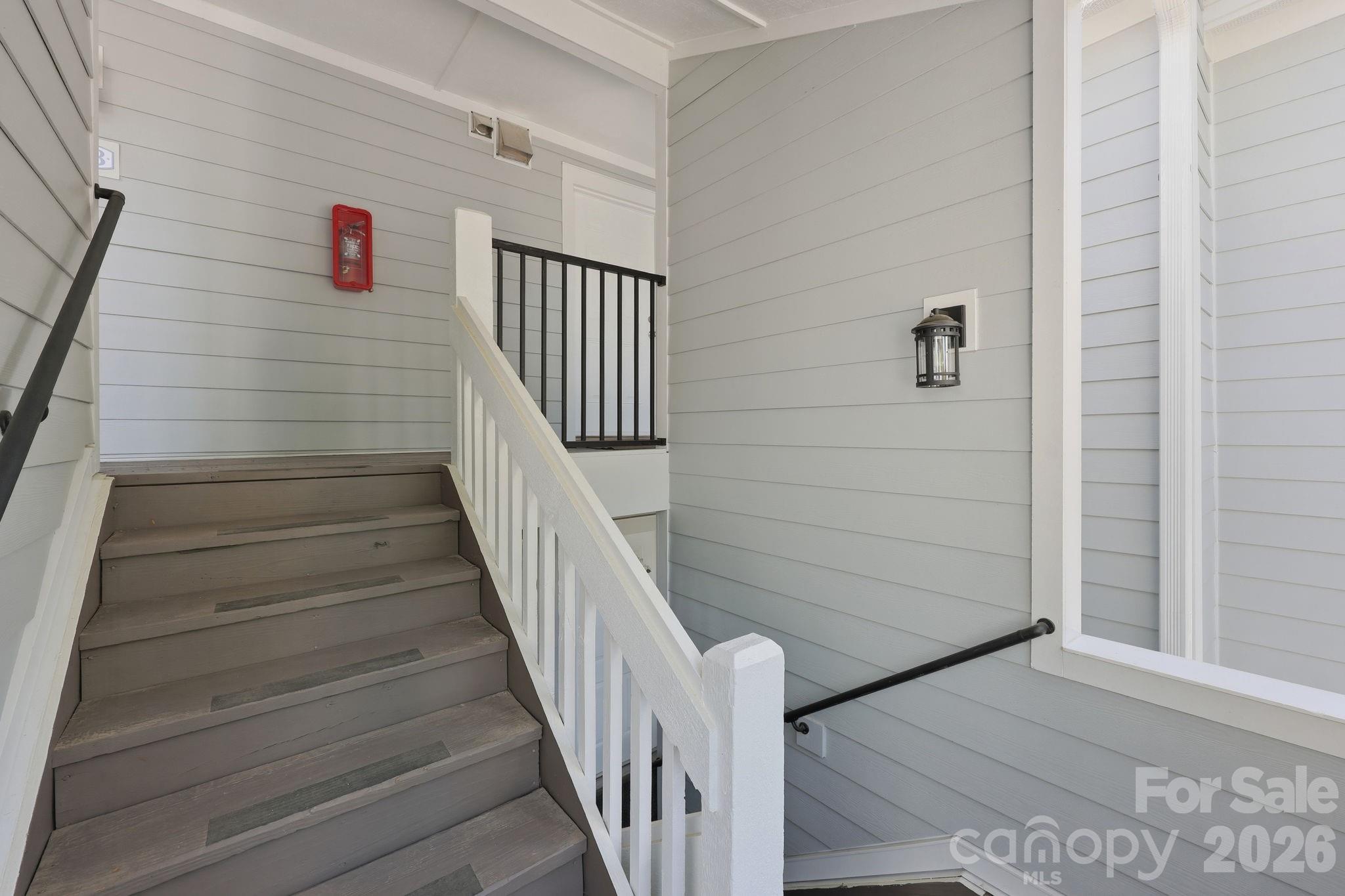 Condominium at 18801 Nautical Drive, Cornelius, photo 8 of 45