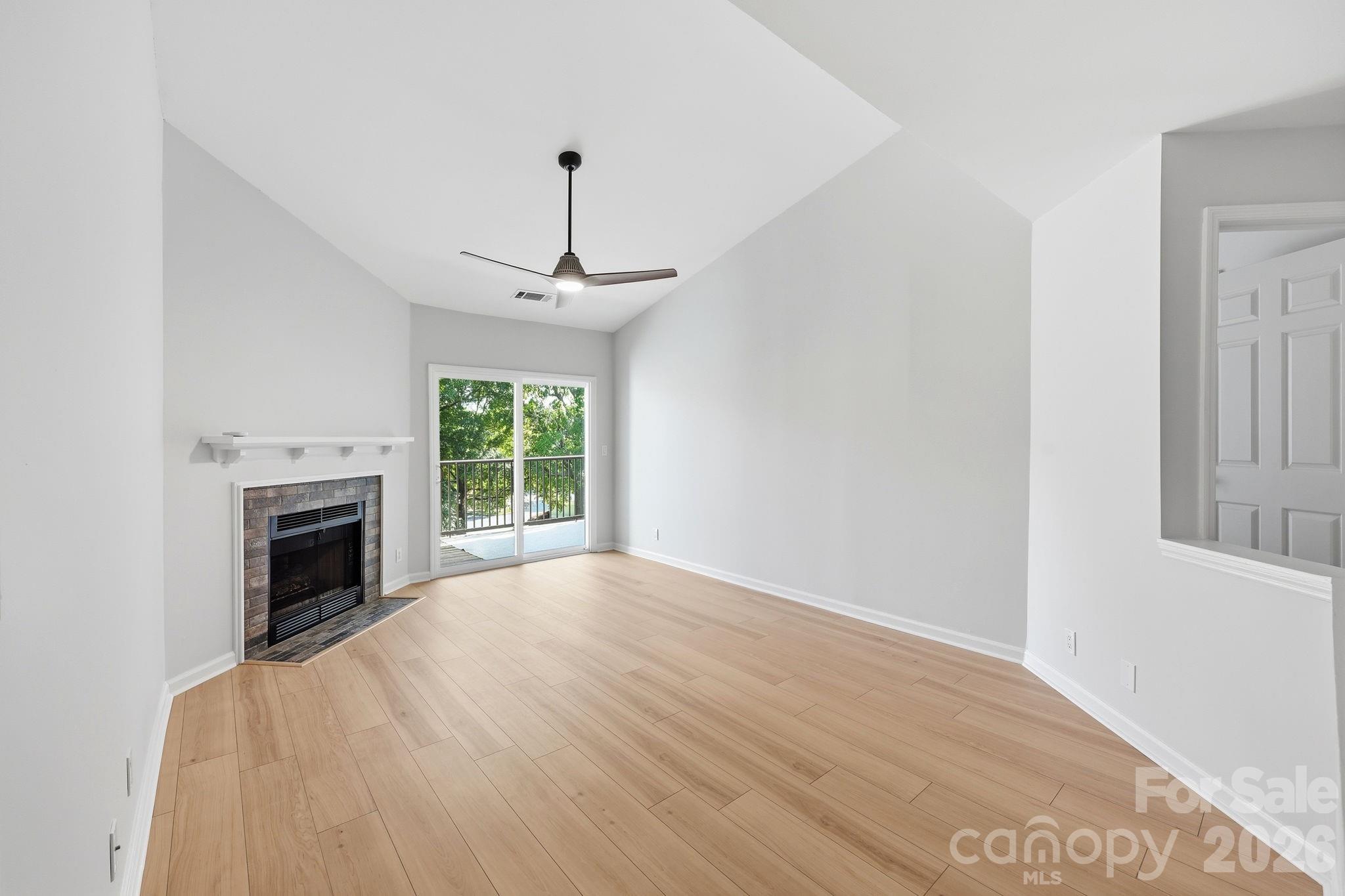 Condominium at 18801 Nautical Drive, Cornelius, photo 21 of 45