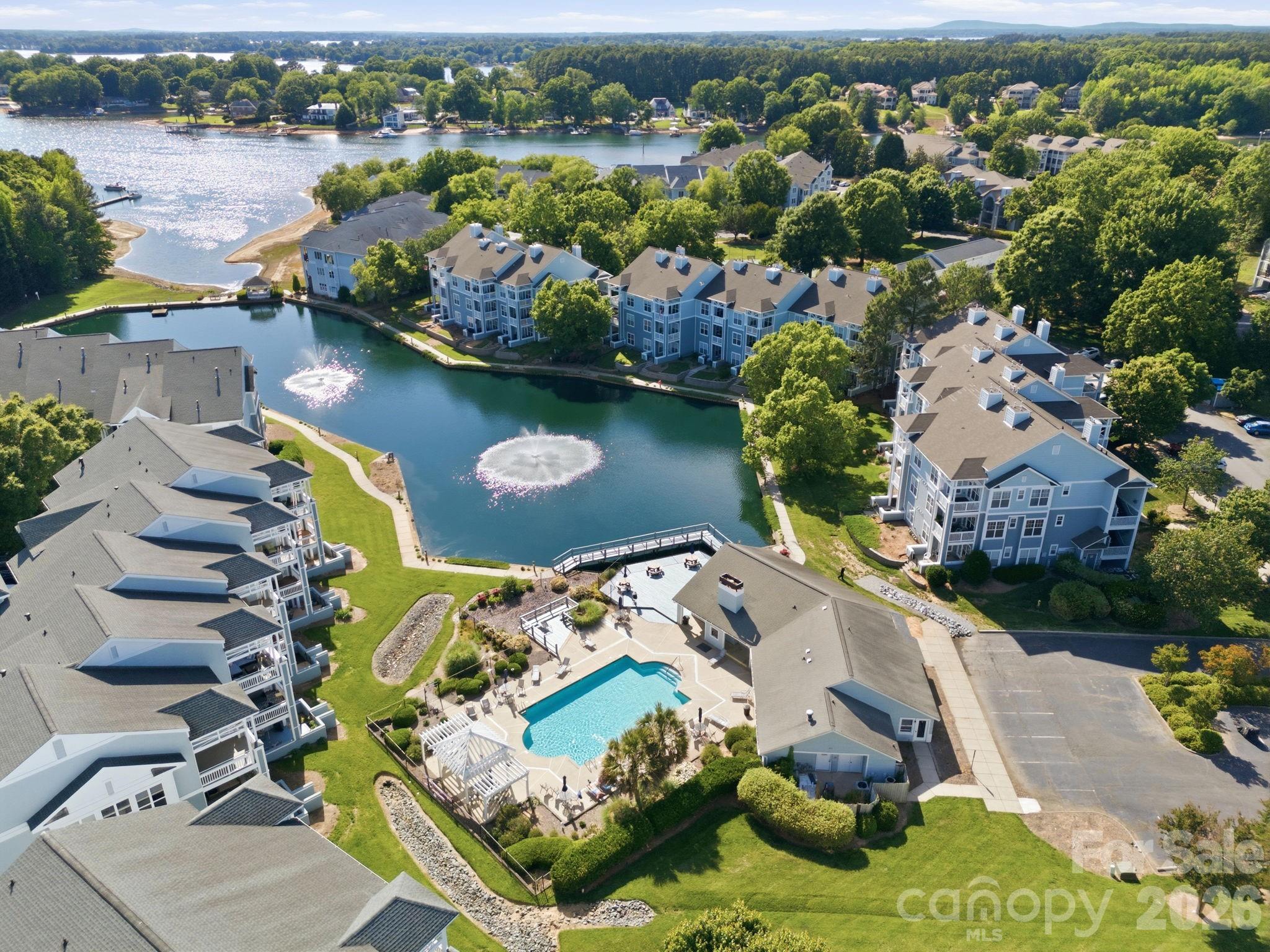 Condominium at 18801 Nautical Drive, Cornelius, photo 36 of 45