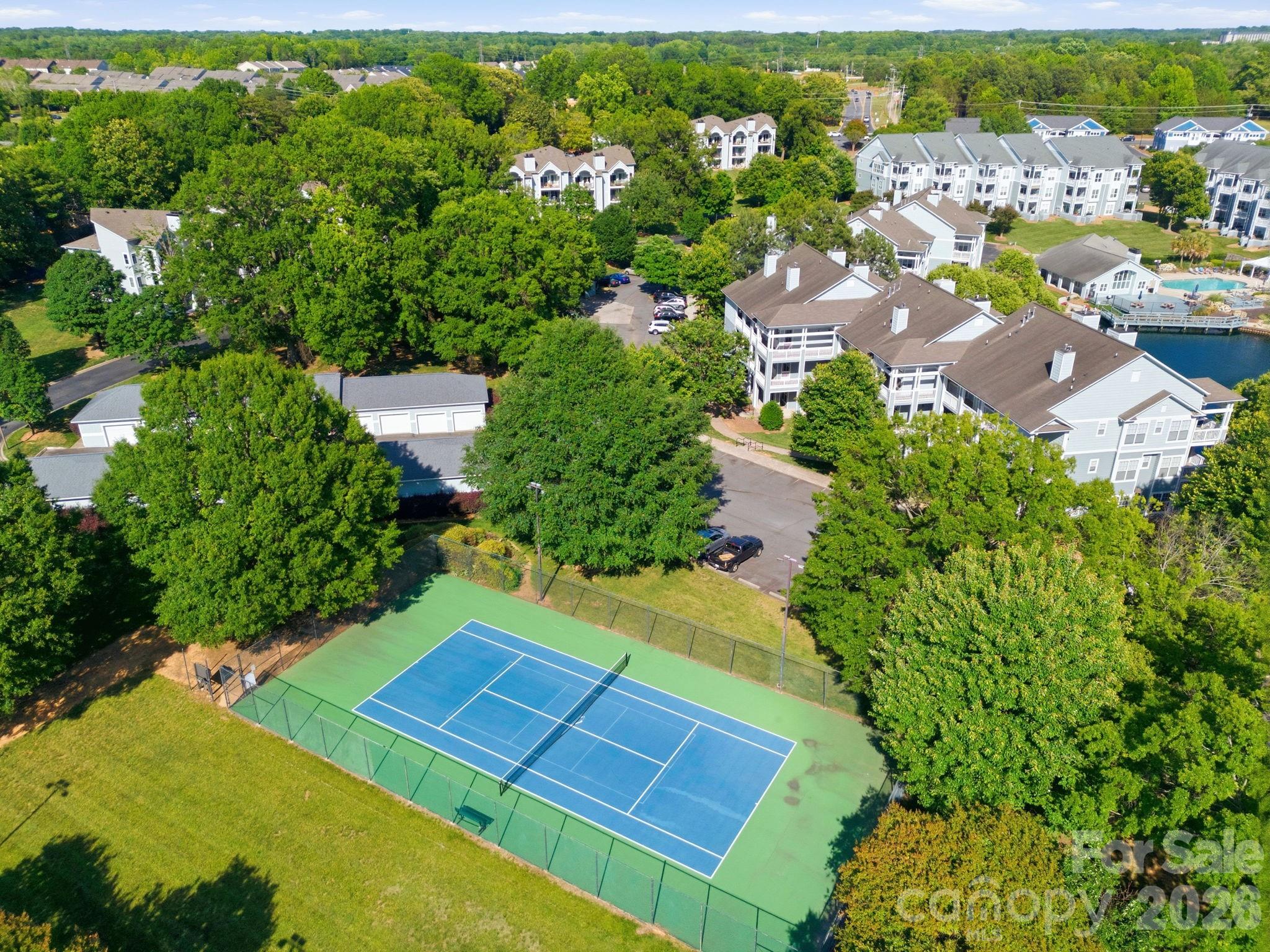 Condominium at 18801 Nautical Drive, Cornelius, photo 42 of 45