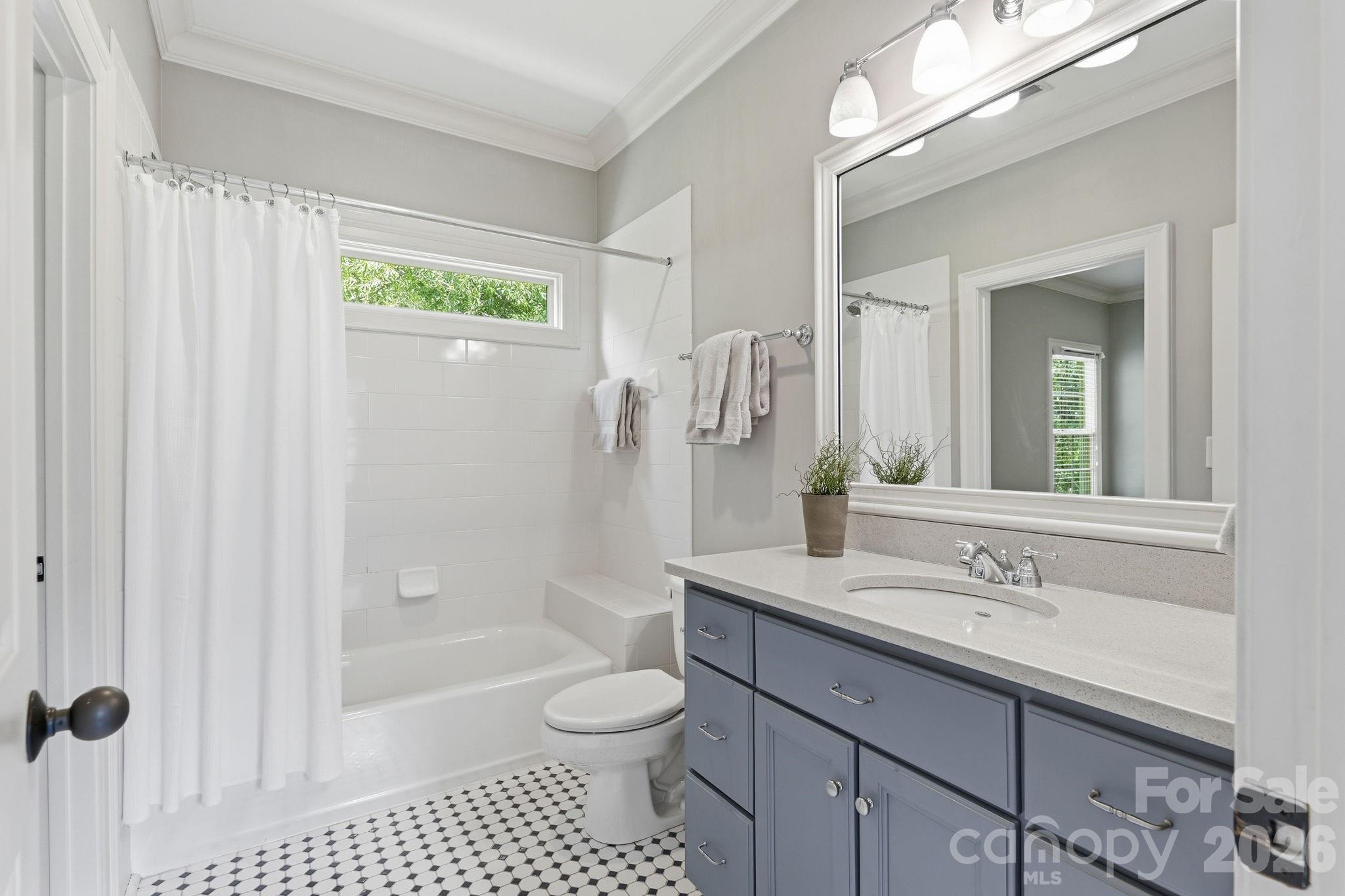 Full Bath 3 - 235 Grey Road, Davidson