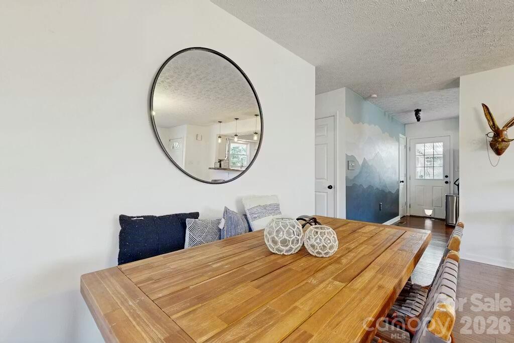 Single Family Residence at 121 Oak Terrace, Arden, photo 6 of 17