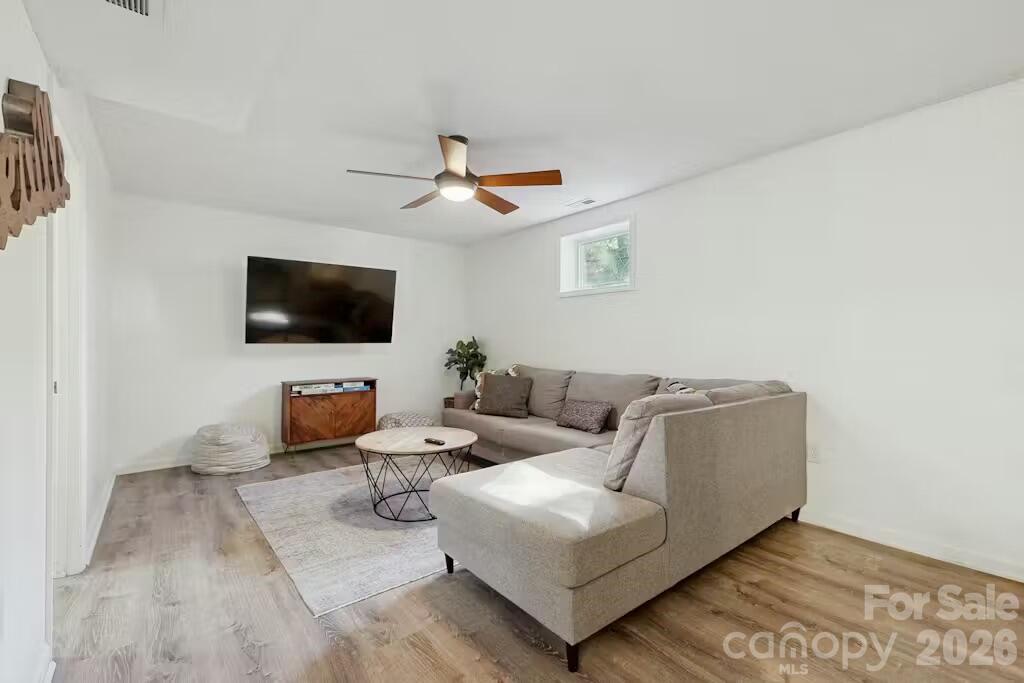 Single Family Residence at 121 Oak Terrace, Arden, photo 13 of 17