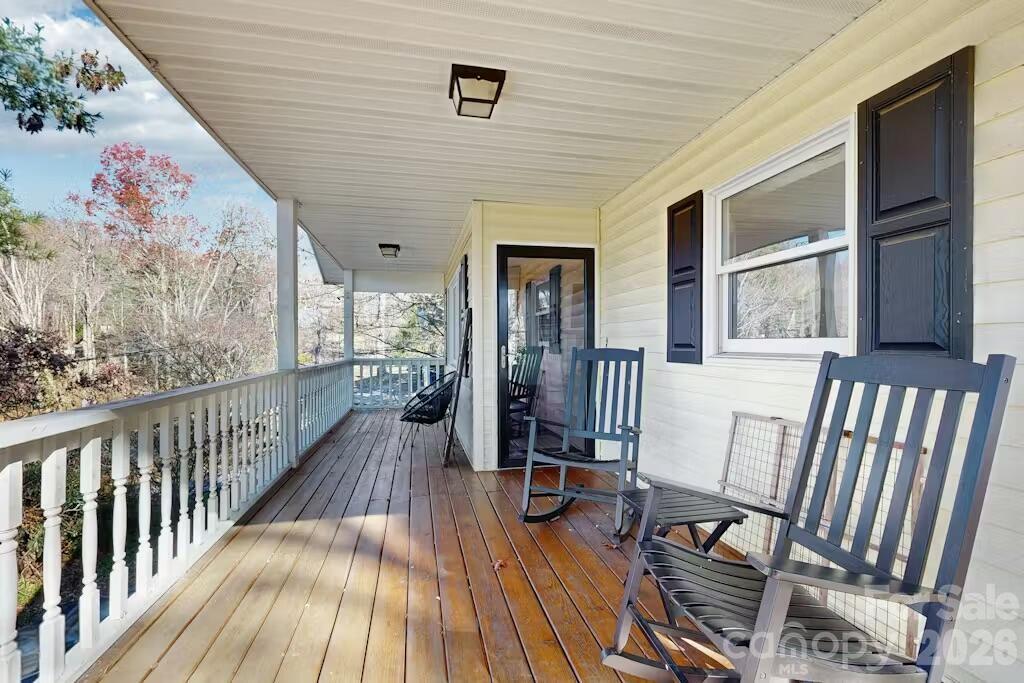 Single Family Residence at 121 Oak Terrace, Arden, photo 16 of 17