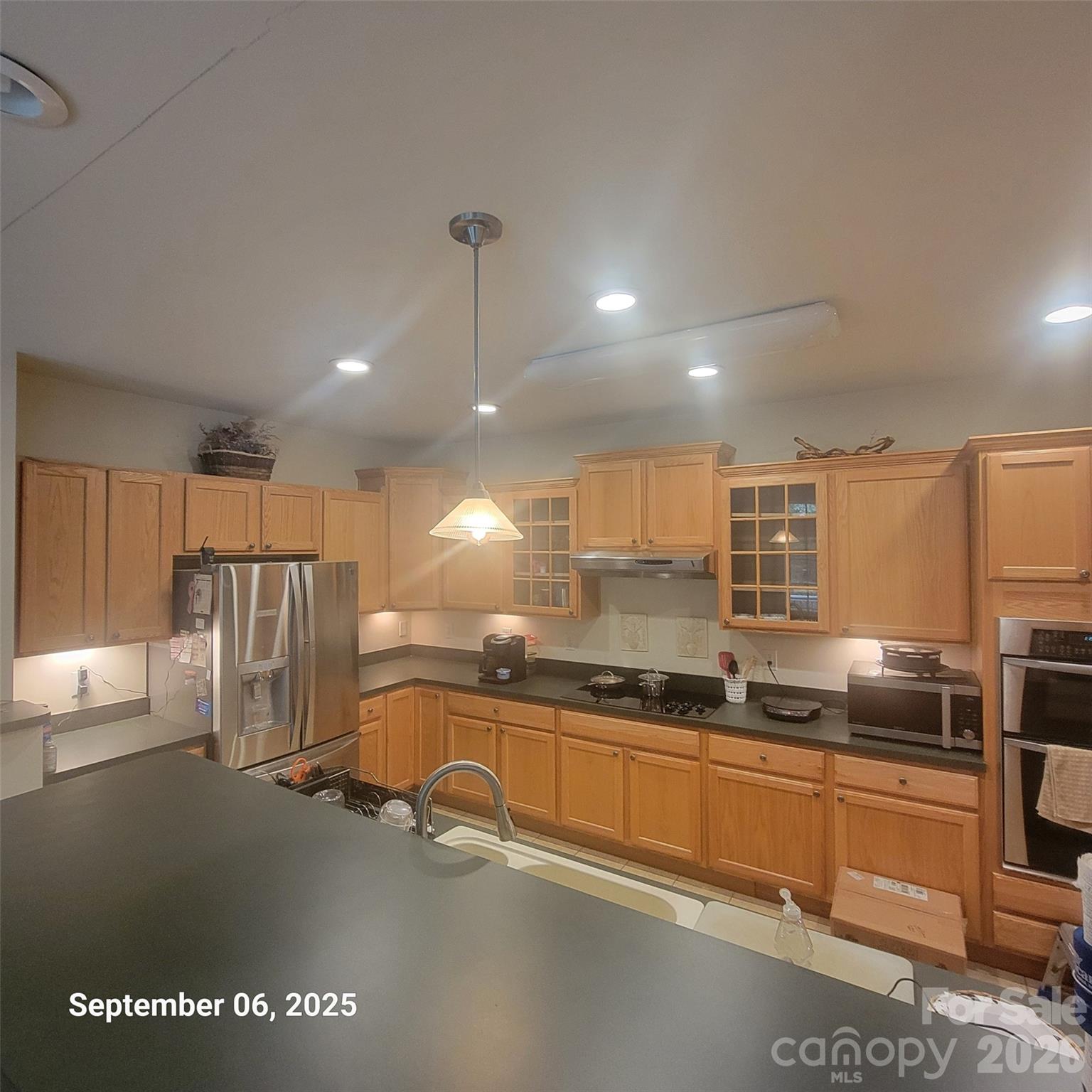 Single Family Residence at 31 Reeds Creek Road, Fairview, photo 17 of 36