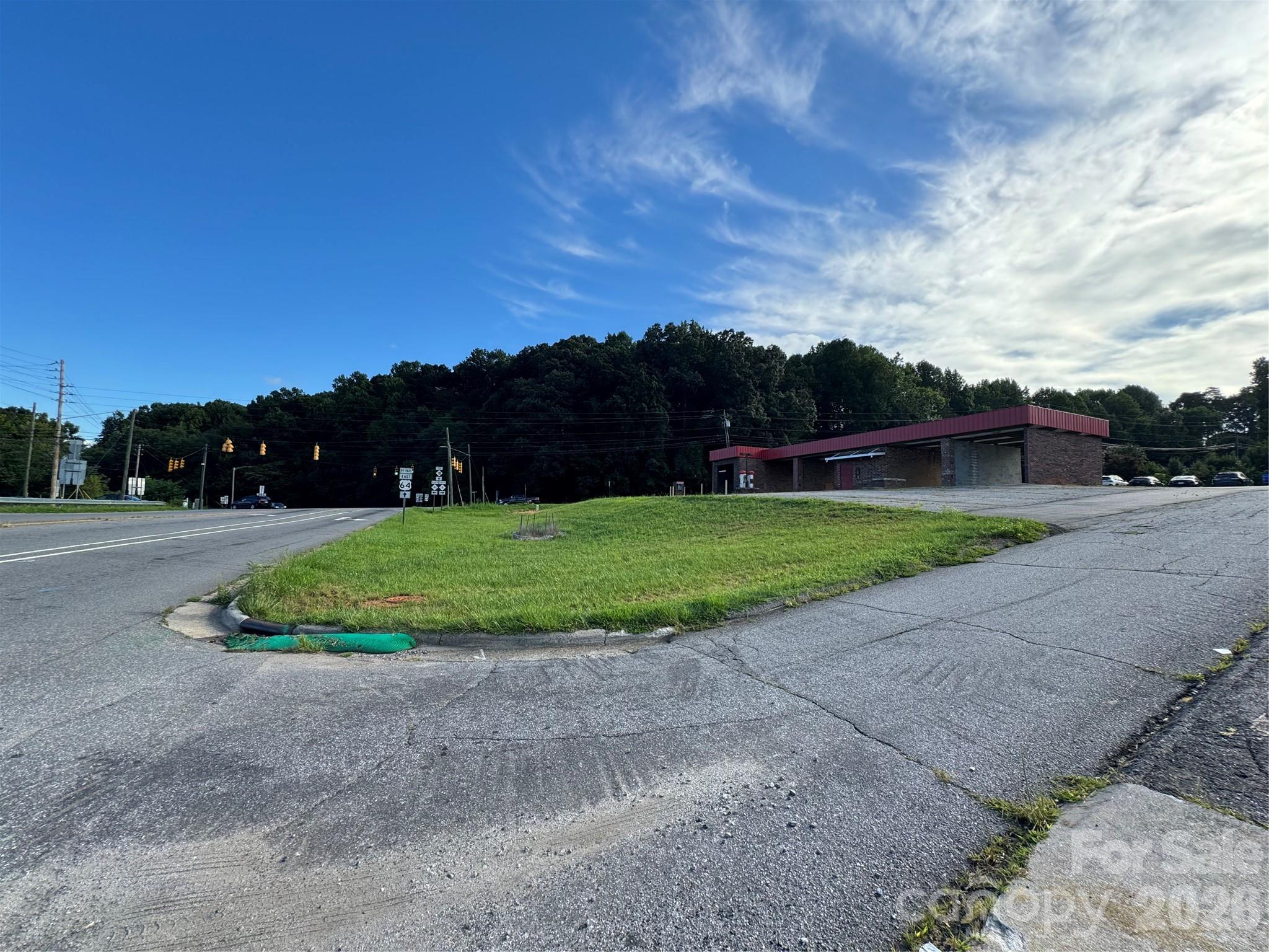 Retail at 324 Sanford Drive, Morganton, photo 3 of 7