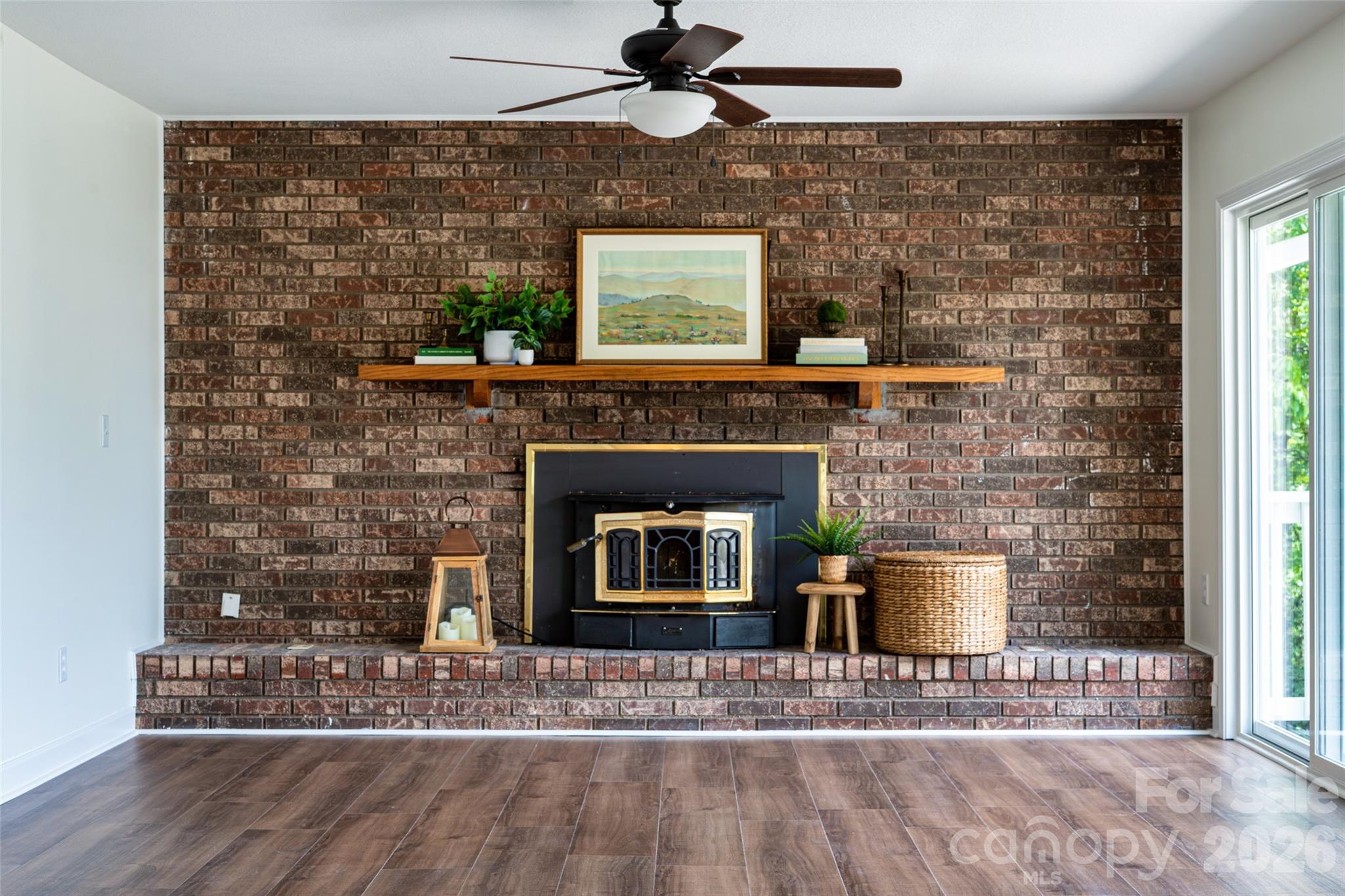 Classic brick fireplace - 69 Milburn Lane, Hendersonville