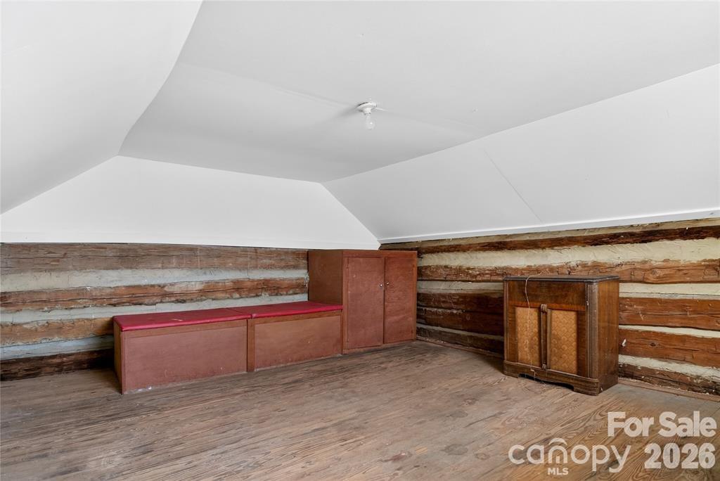 Loft of log home - 11124 Eastfield Road, Huntersville