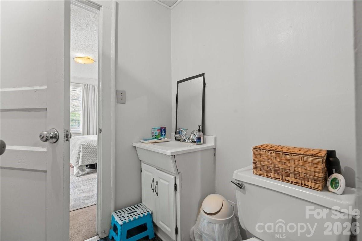 Apartment at 501 Church Street, Cheraw, photo 43 of 48