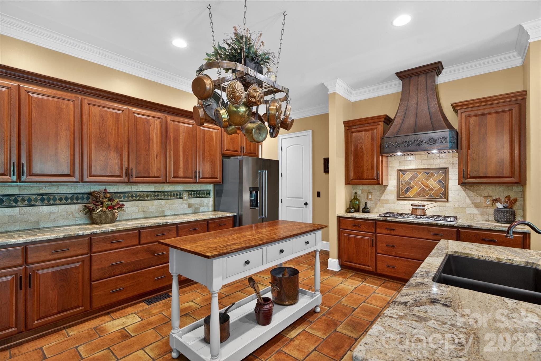 Kitchen - 5138 Watermead Lane, Belmont