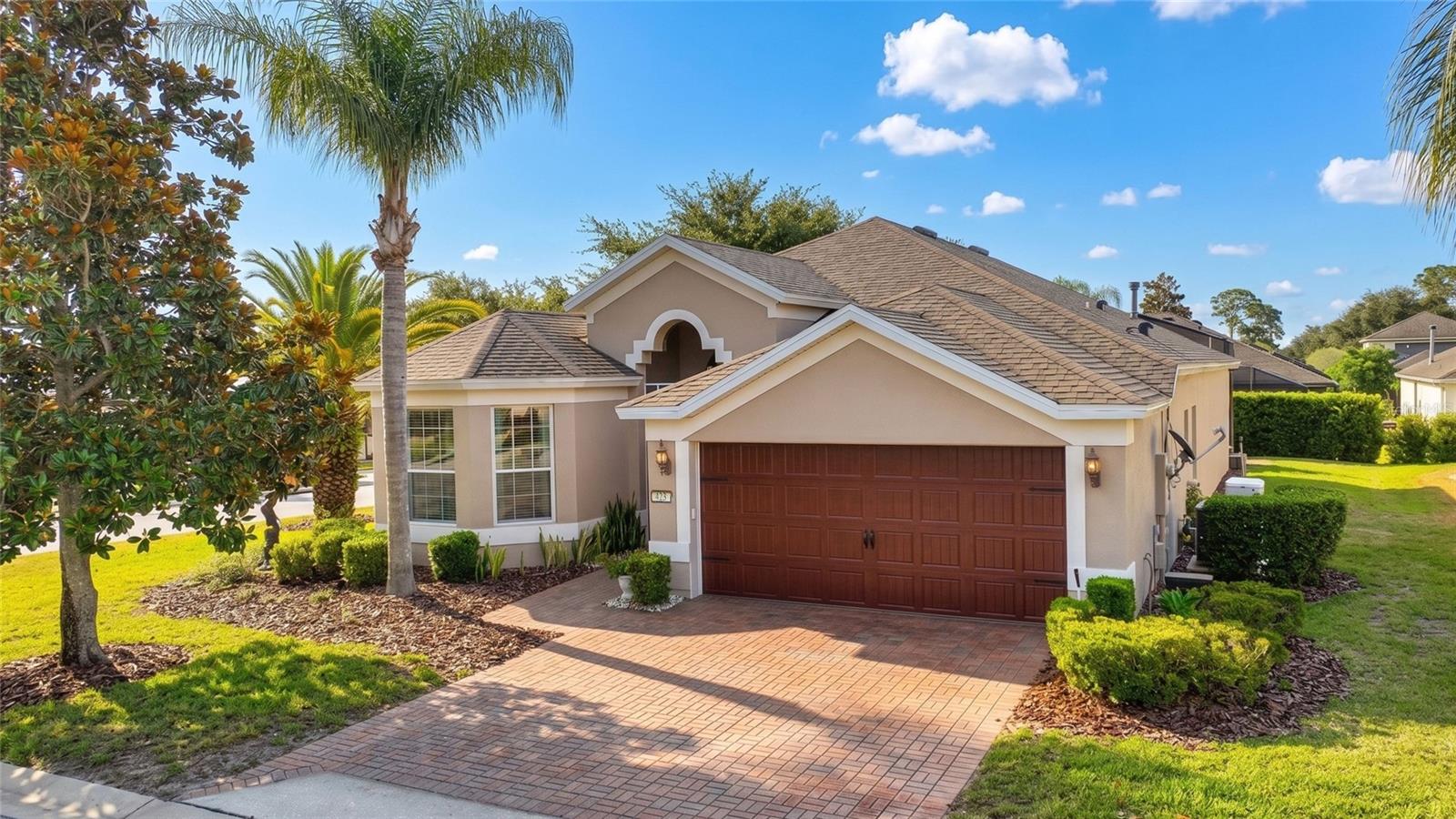 423 ARMADA LN
