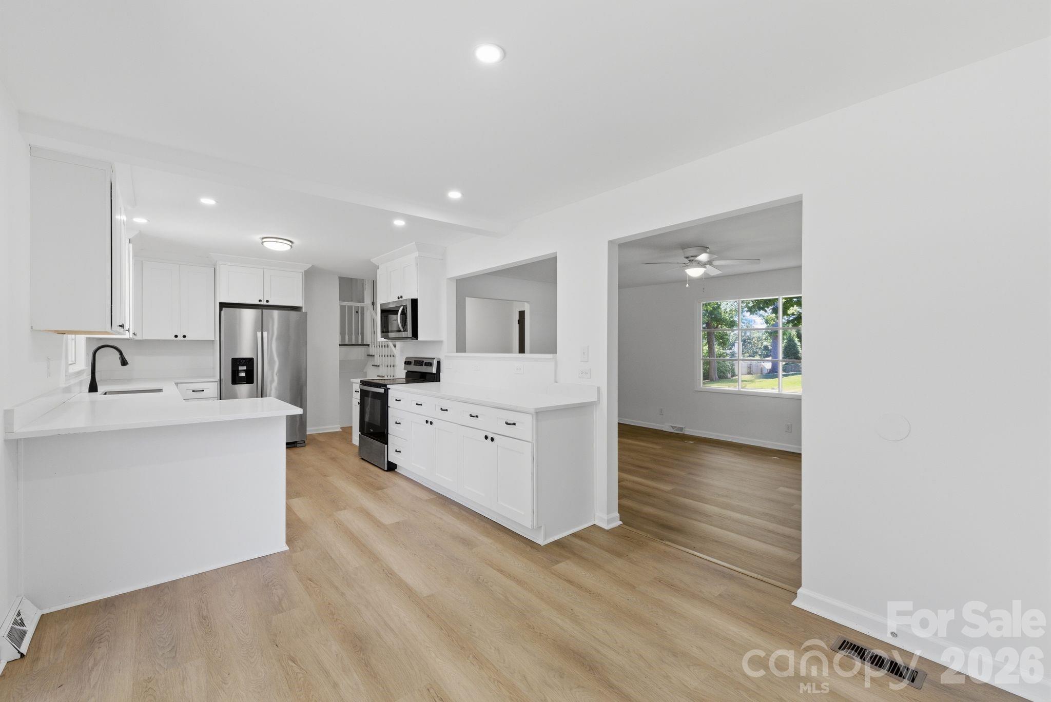 Kitchen/Dining Area - 2168 Dartwood Drive NW, Concord