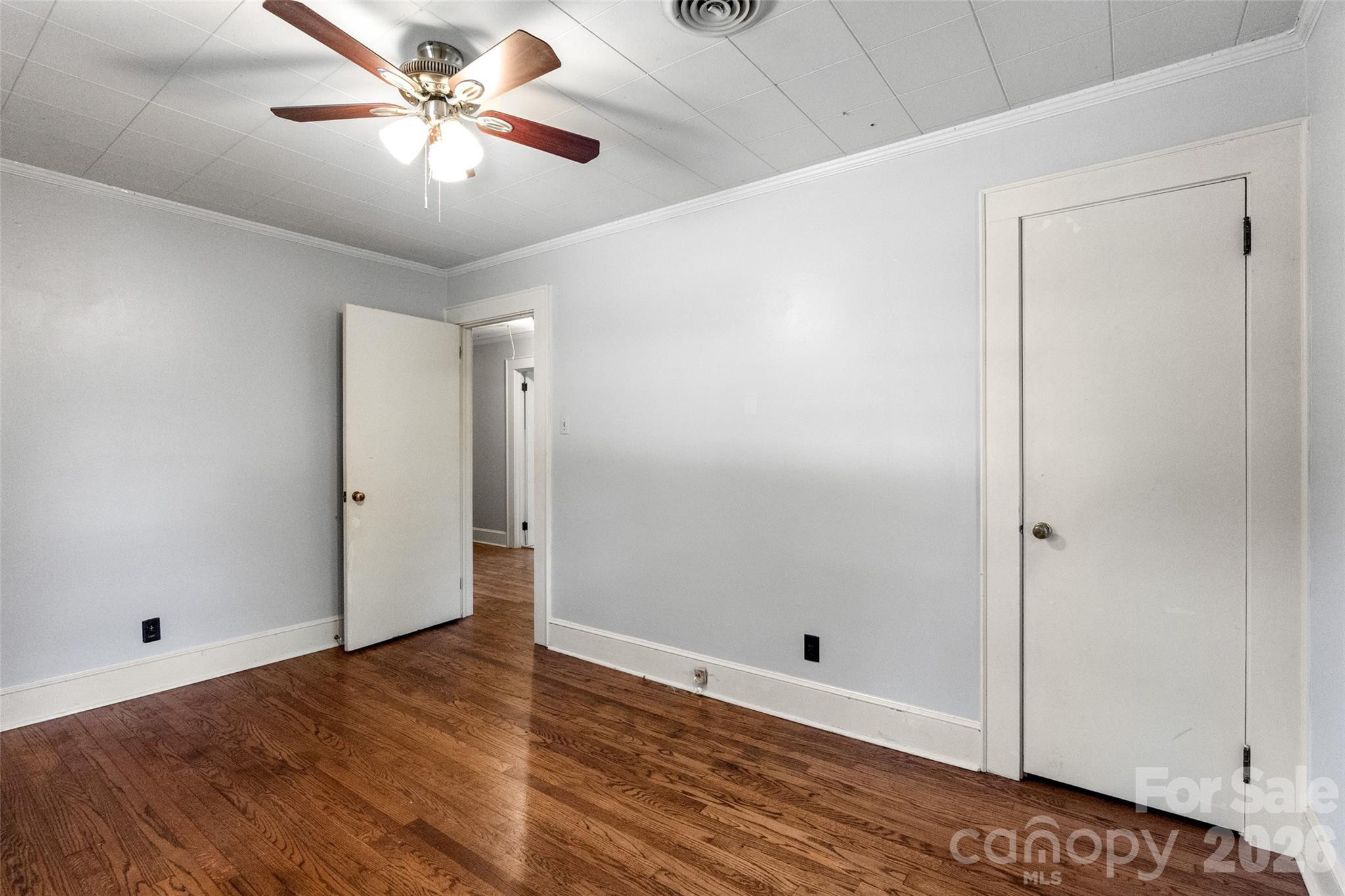 Single Family Residence at 412 Eastside Drive, Statesville, photo 12 of 23