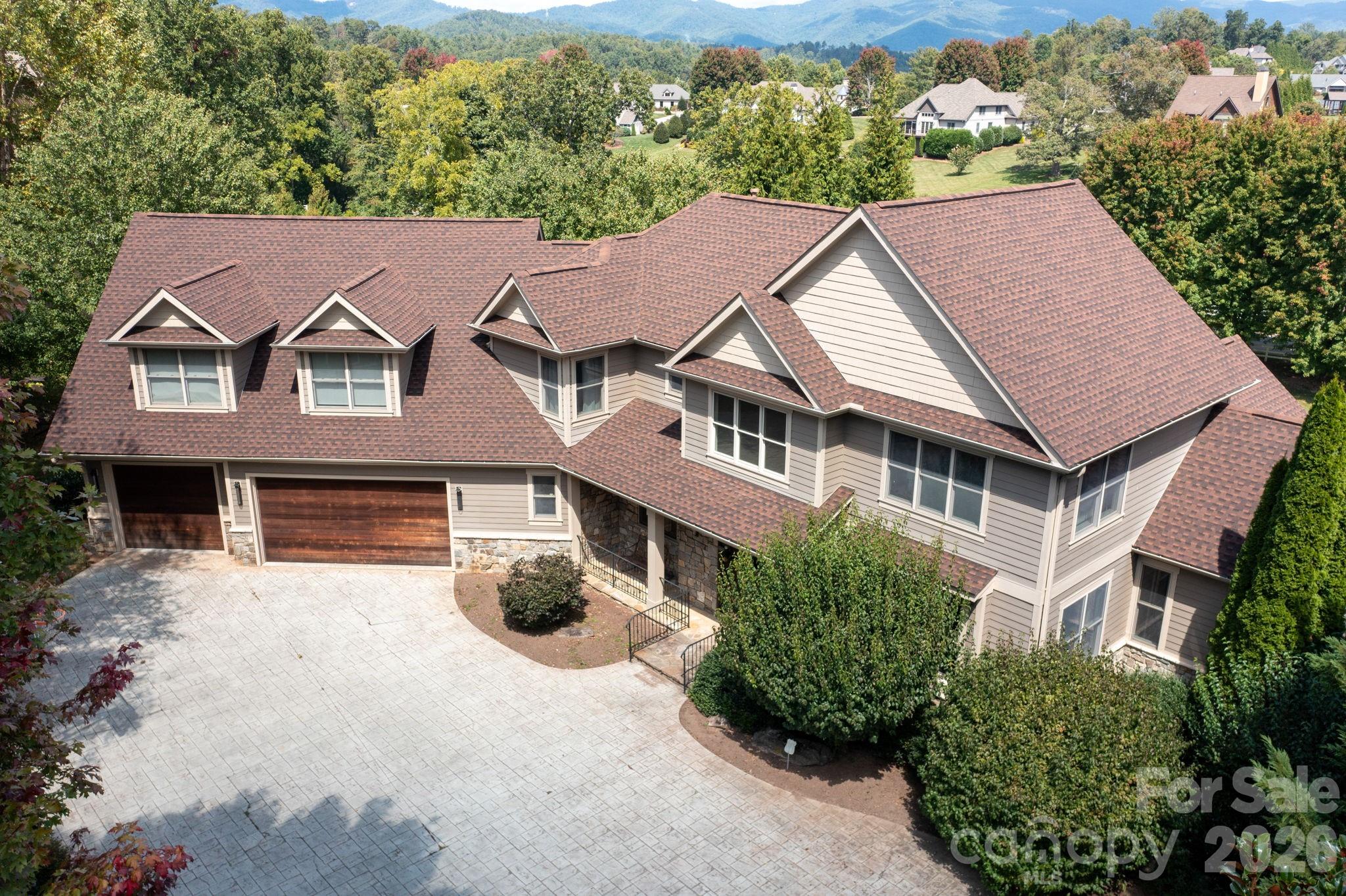 Welcome to 31 Bradford Vistas! - 31 Bradford Vistas Drive, Fletcher